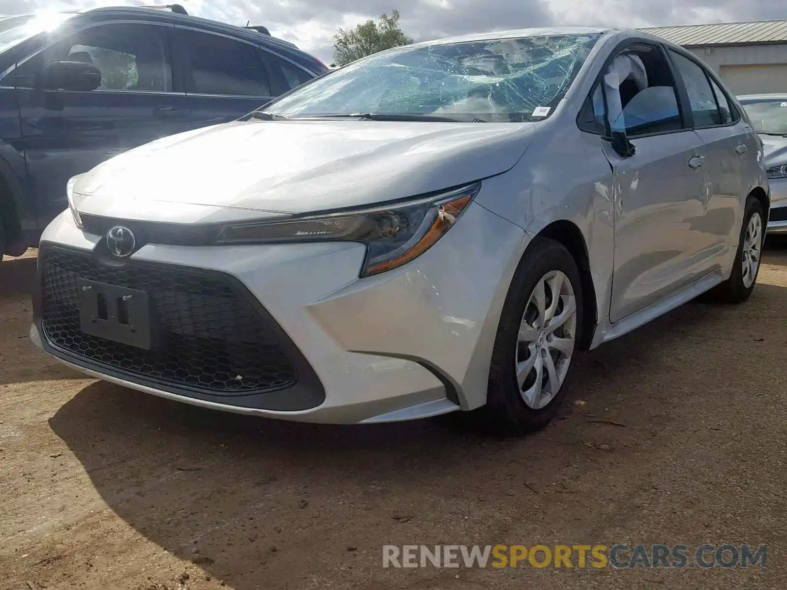 2 Photograph of a damaged car 5YFEPRAE8LP031961 TOYOTA COROLLA 2020