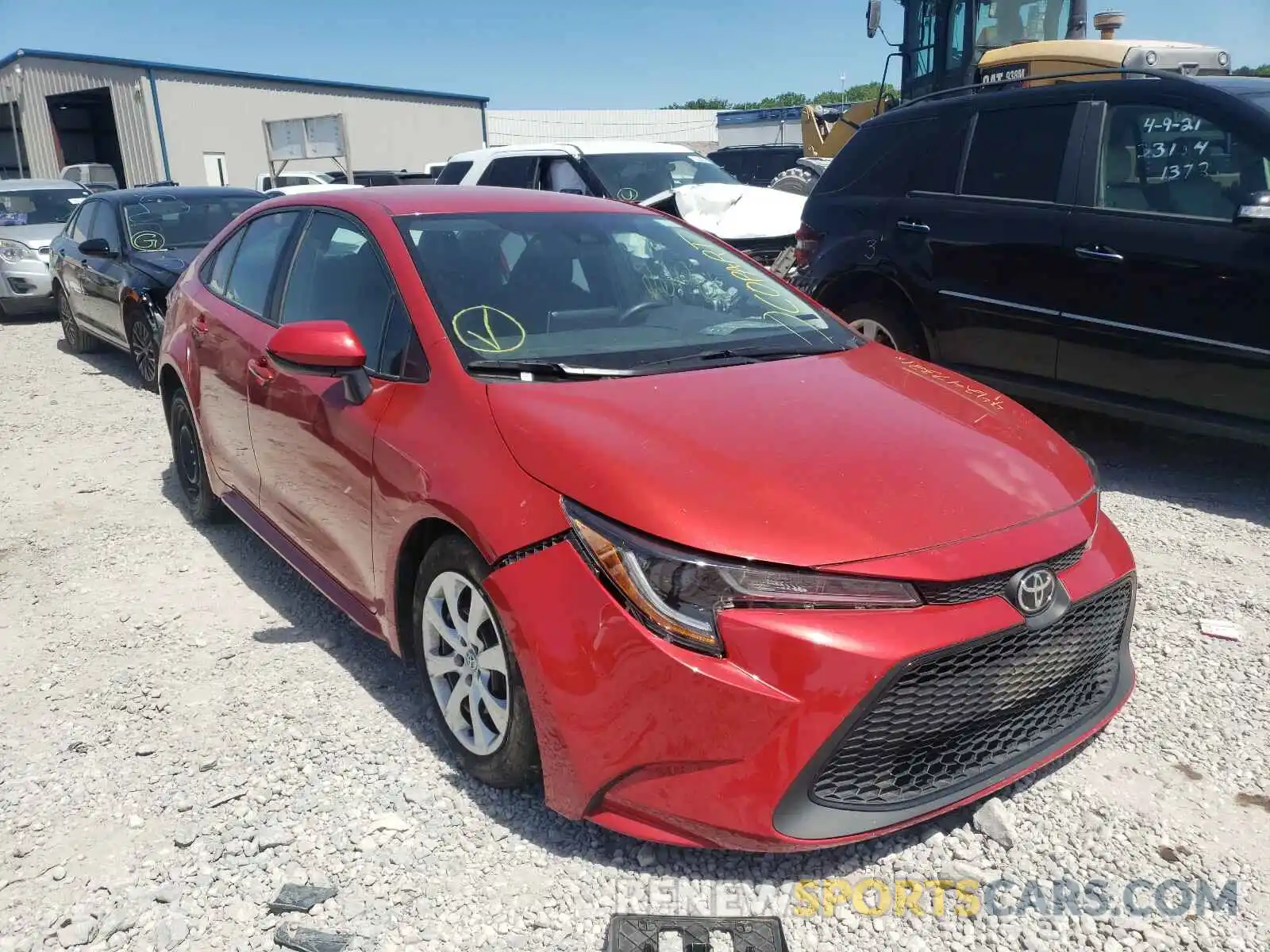 1 Photograph of a damaged car 5YFEPRAE8LP032639 TOYOTA COROLLA 2020