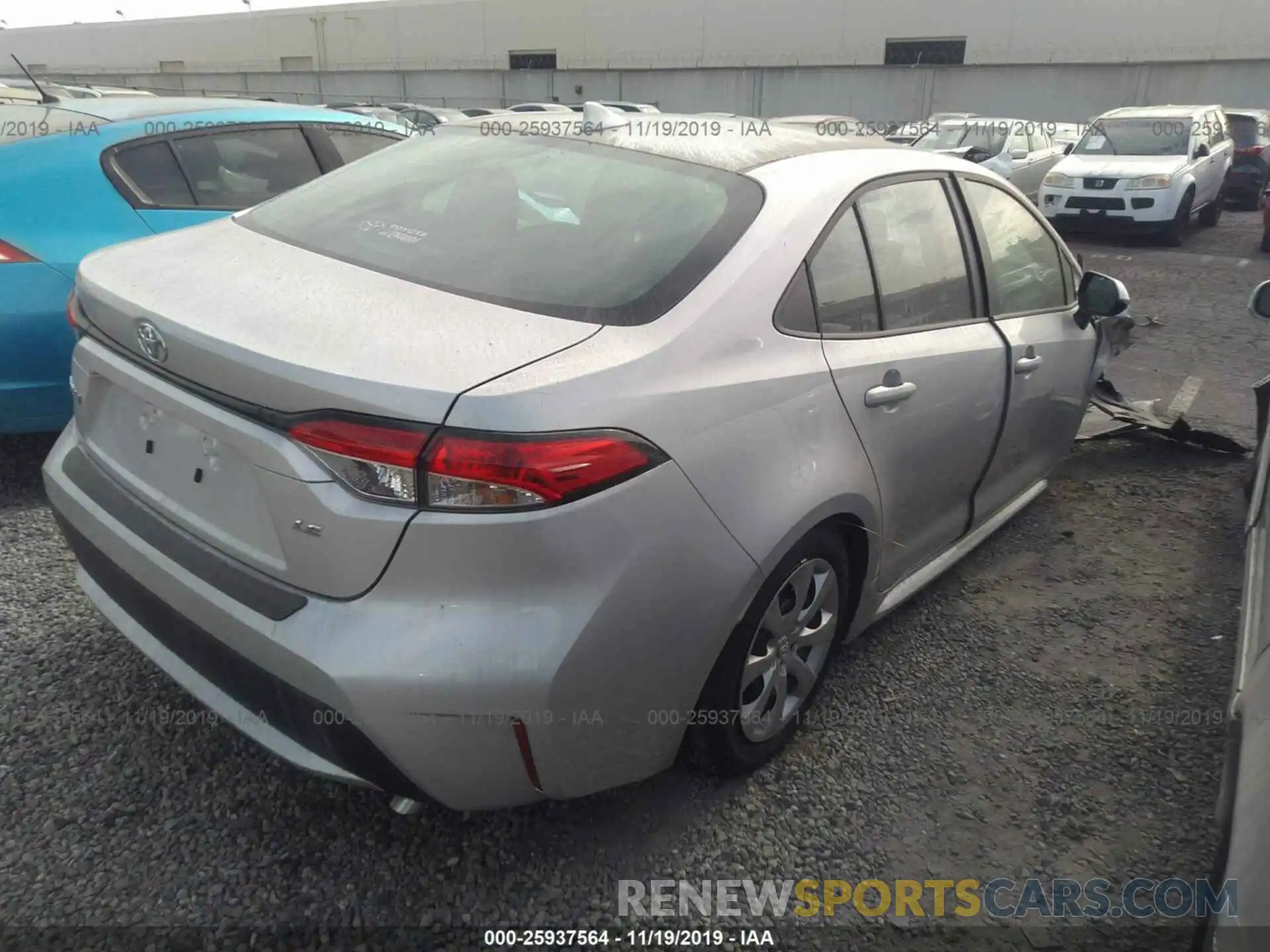 4 Photograph of a damaged car 5YFEPRAE8LP033080 TOYOTA COROLLA 2020