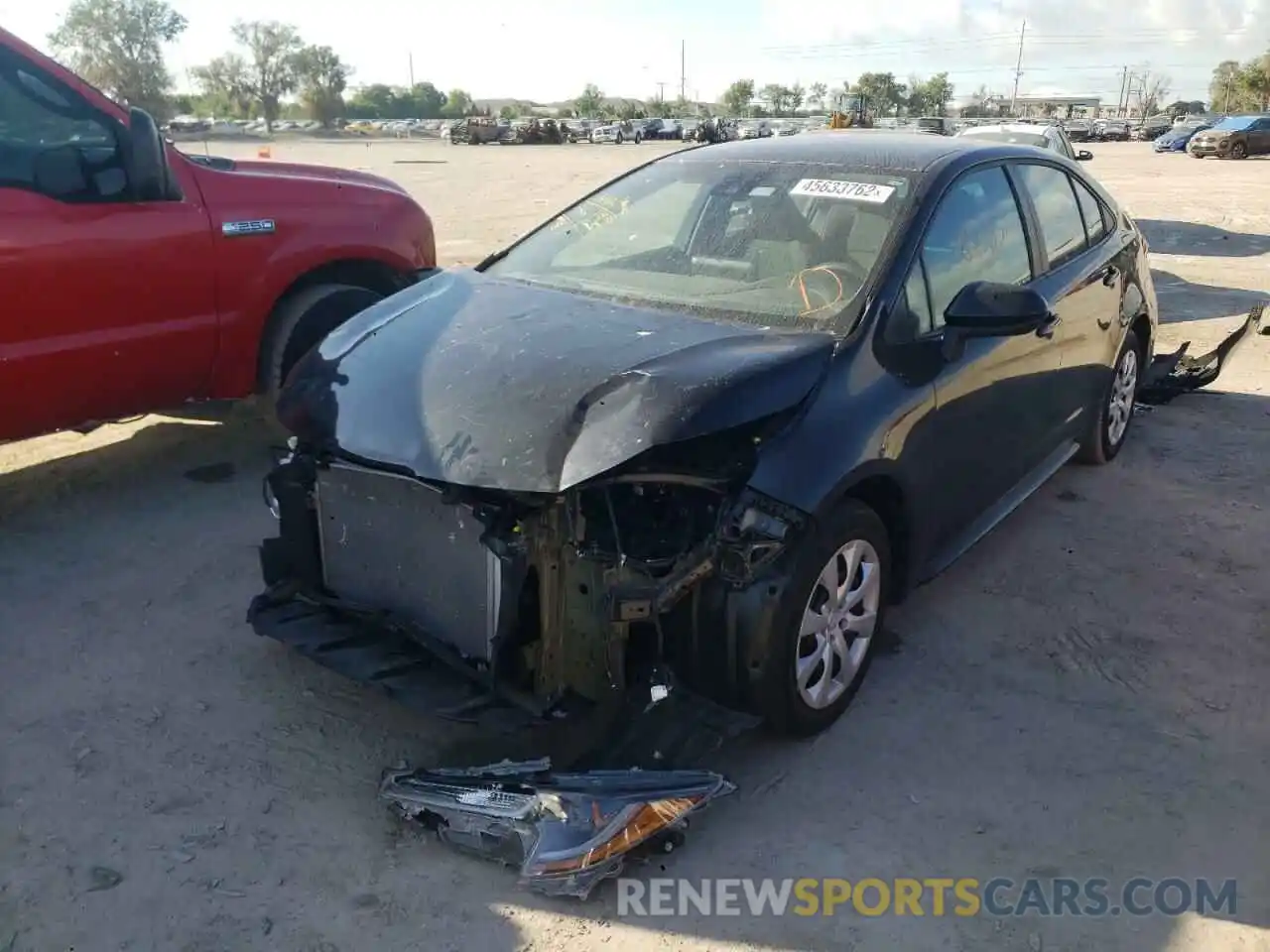 2 Photograph of a damaged car 5YFEPRAE8LP034004 TOYOTA COROLLA 2020