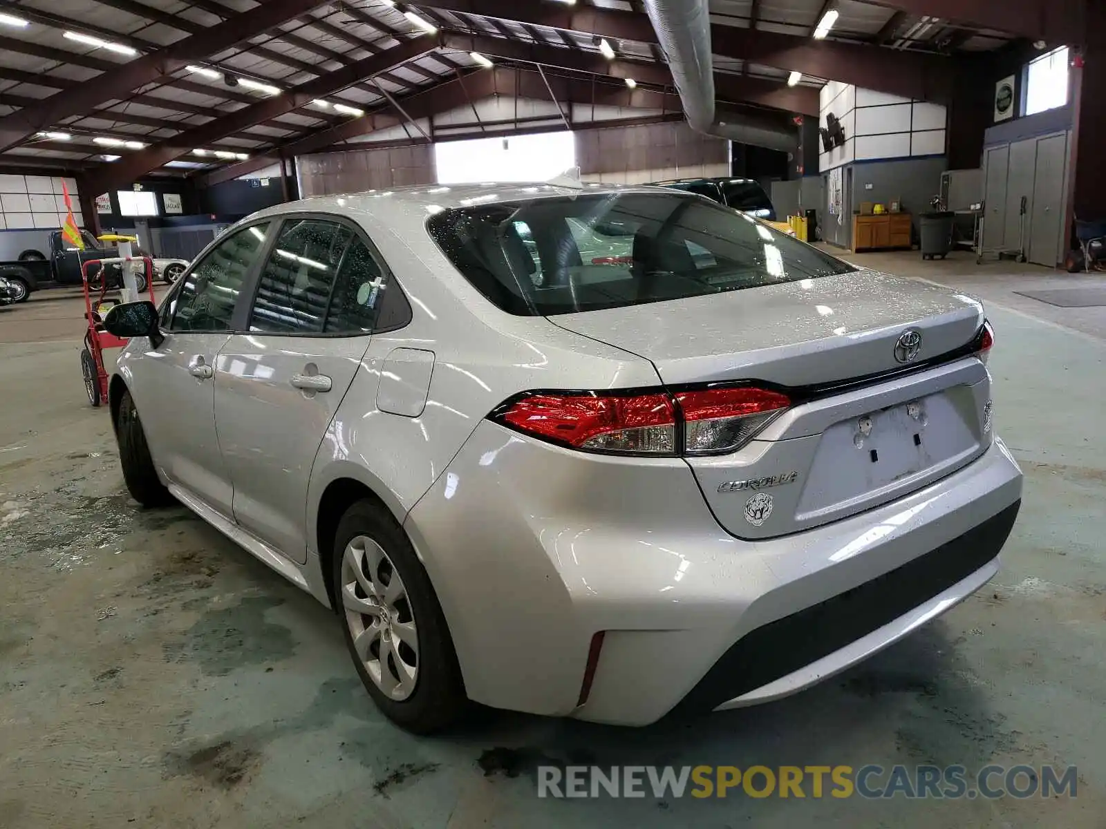 3 Photograph of a damaged car 5YFEPRAE8LP035914 TOYOTA COROLLA 2020