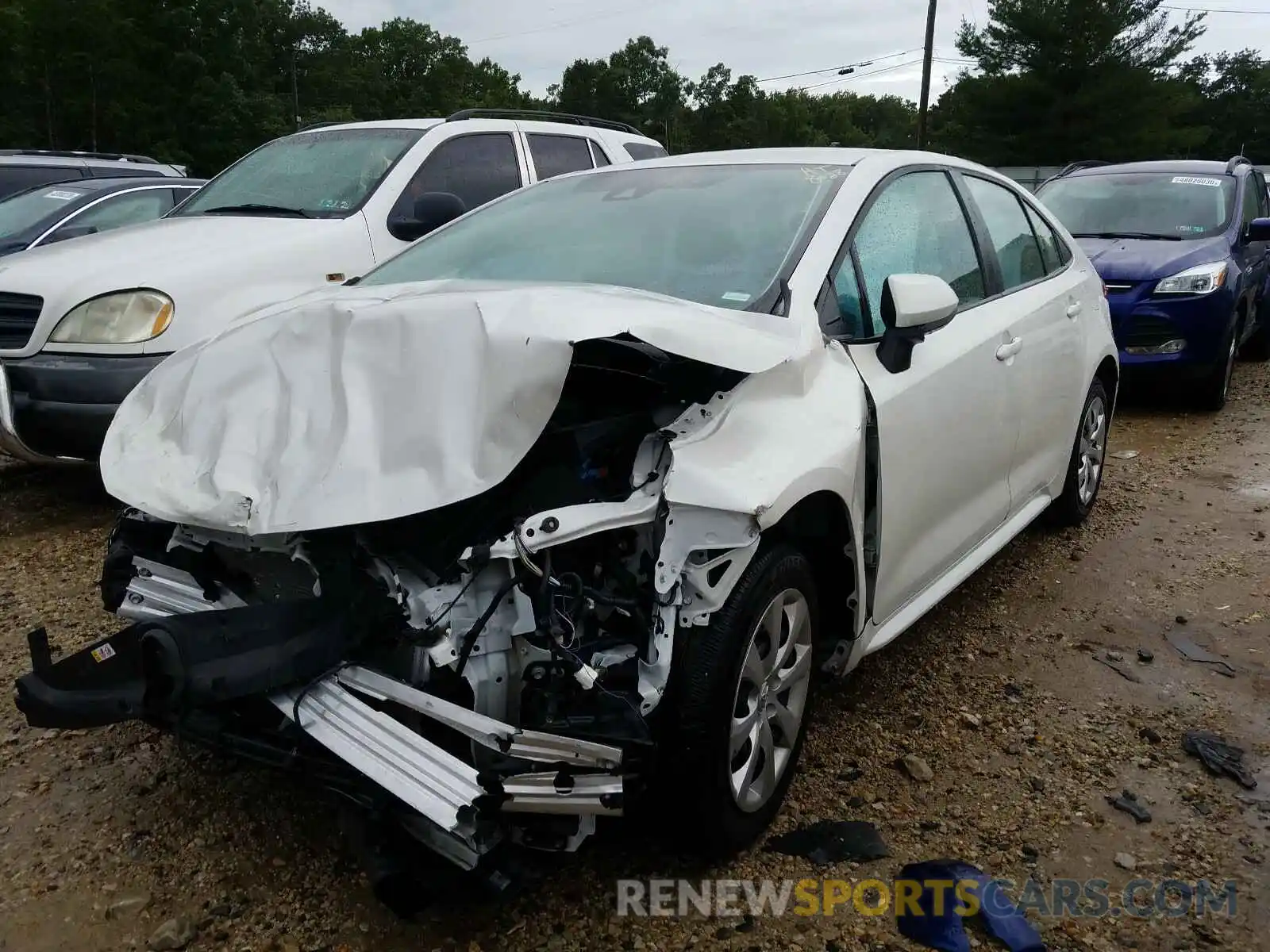 2 Photograph of a damaged car 5YFEPRAE8LP037470 TOYOTA COROLLA 2020