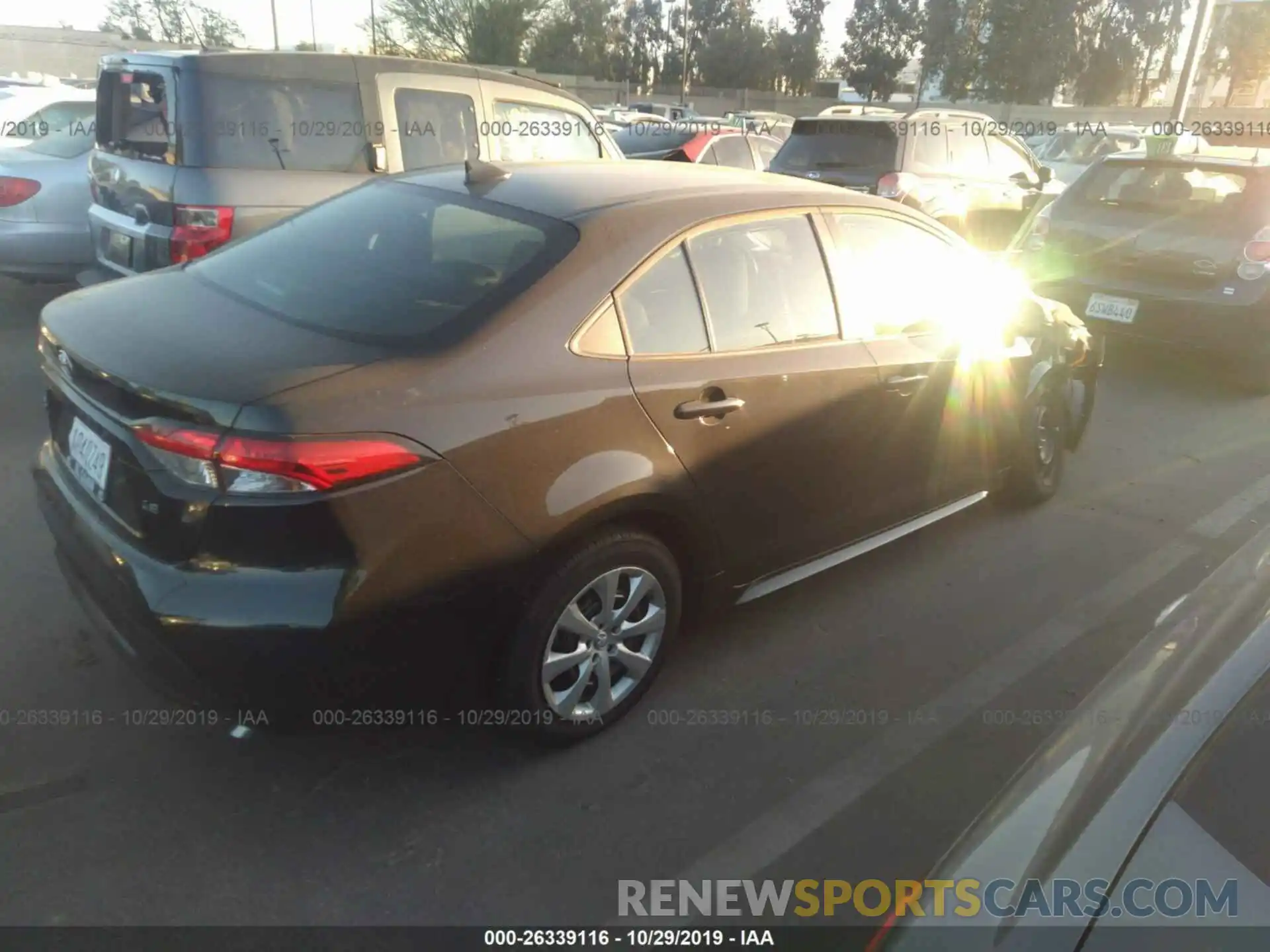 4 Photograph of a damaged car 5YFEPRAE8LP037517 TOYOTA COROLLA 2020