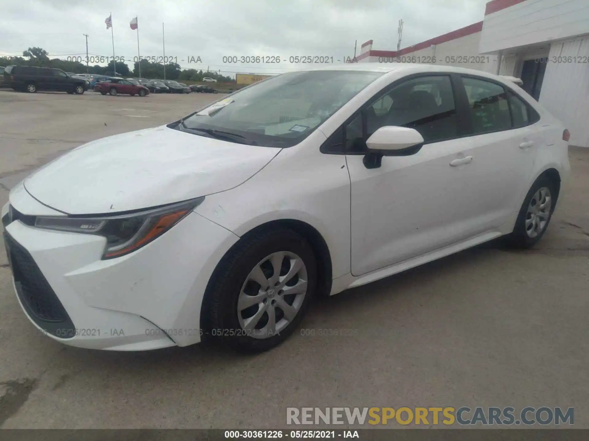 2 Photograph of a damaged car 5YFEPRAE8LP038313 TOYOTA COROLLA 2020