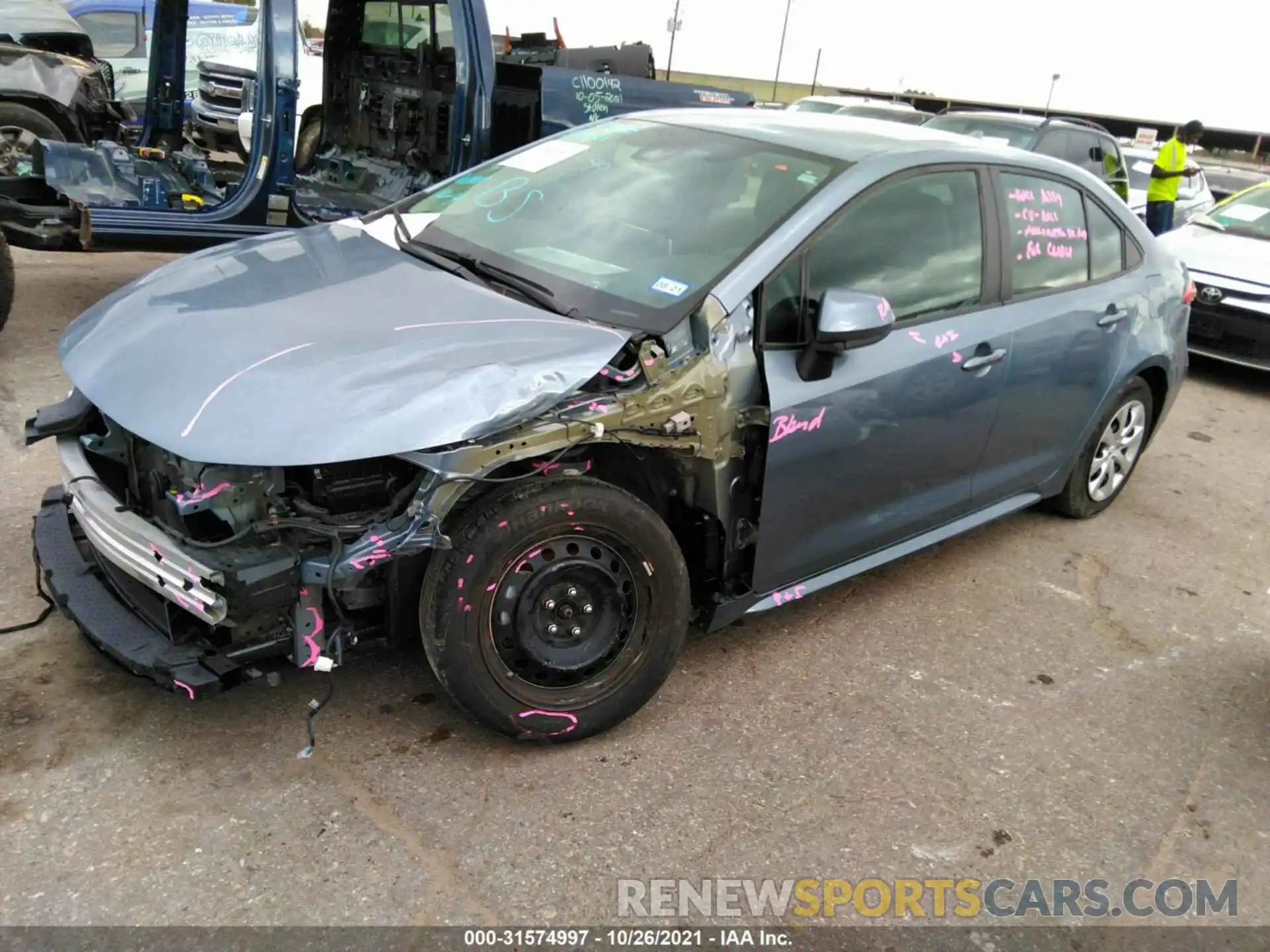 2 Photograph of a damaged car 5YFEPRAE8LP044063 TOYOTA COROLLA 2020