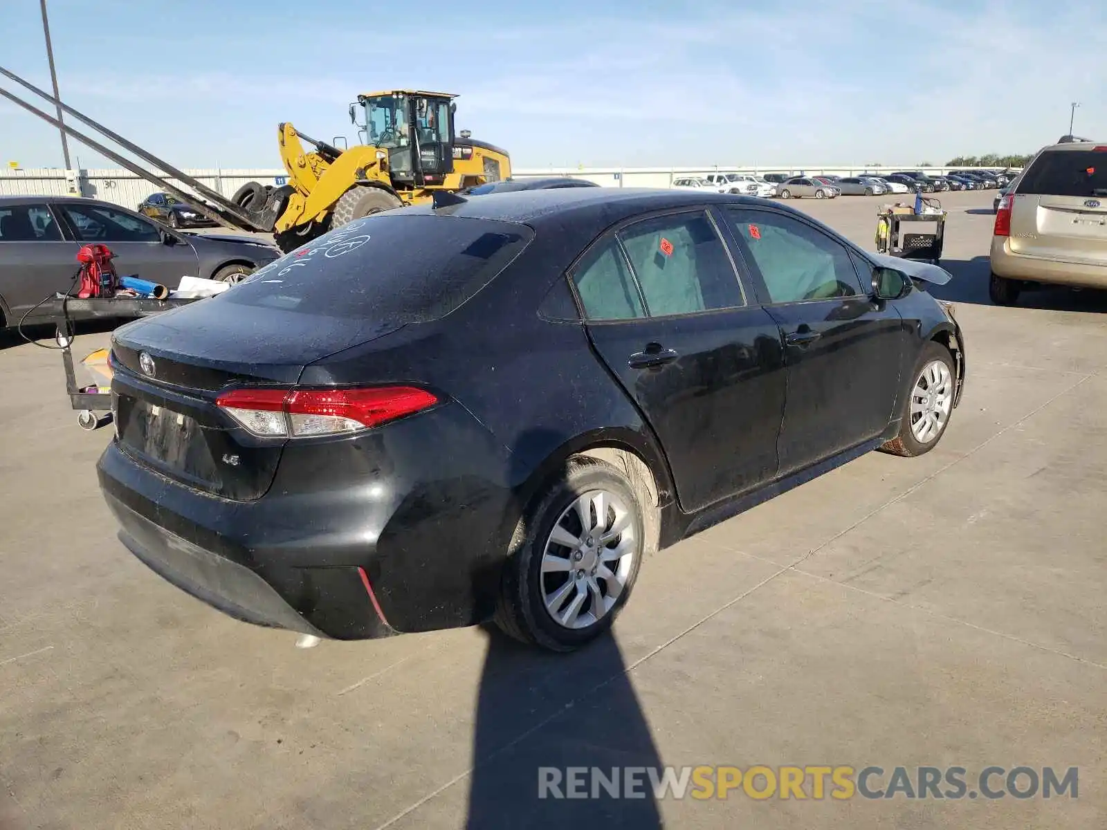 4 Photograph of a damaged car 5YFEPRAE8LP044595 TOYOTA COROLLA 2020