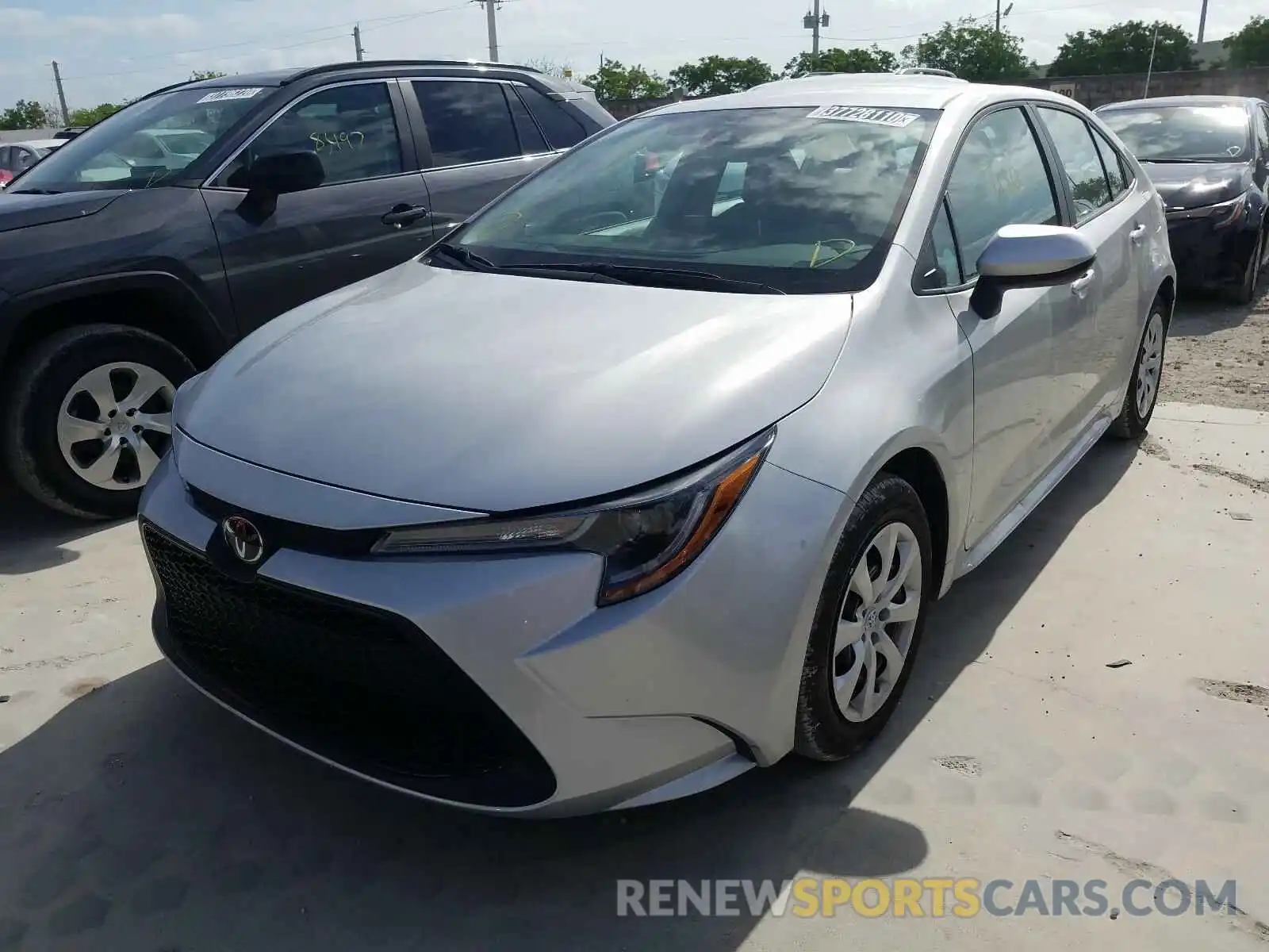 2 Photograph of a damaged car 5YFEPRAE8LP045262 TOYOTA COROLLA 2020