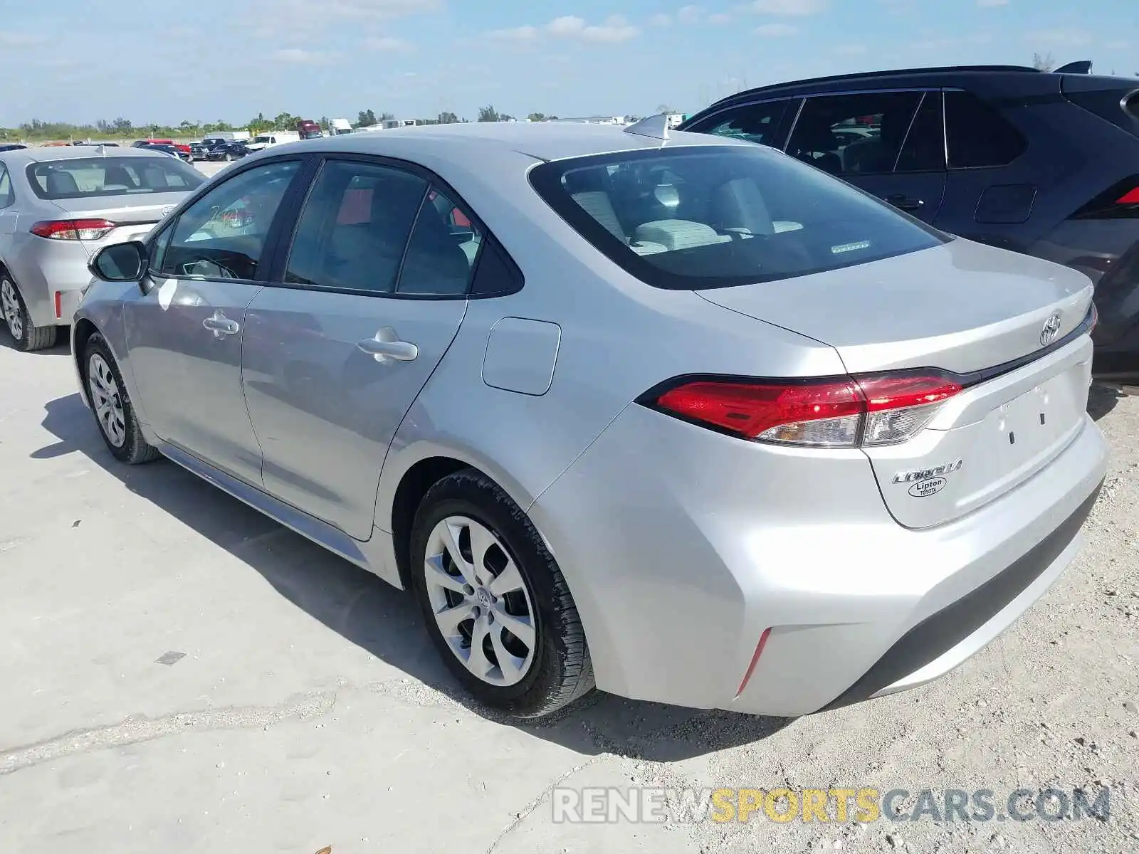 3 Photograph of a damaged car 5YFEPRAE8LP045262 TOYOTA COROLLA 2020