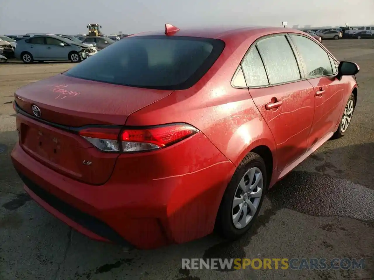 4 Photograph of a damaged car 5YFEPRAE8LP049084 TOYOTA COROLLA 2020