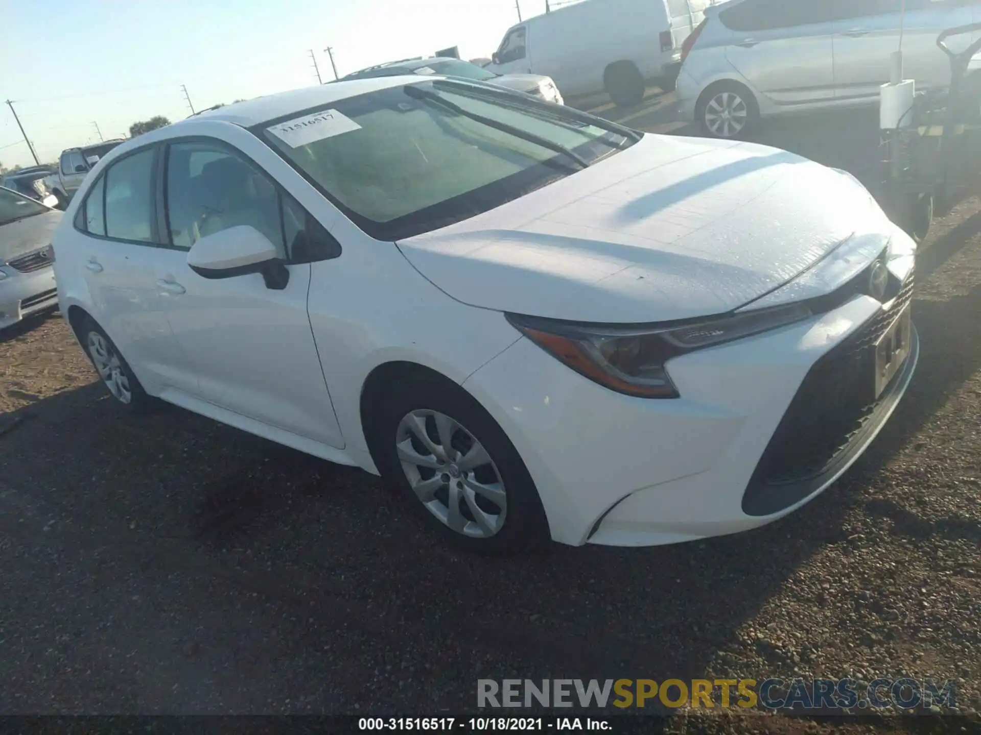 1 Photograph of a damaged car 5YFEPRAE8LP049554 TOYOTA COROLLA 2020