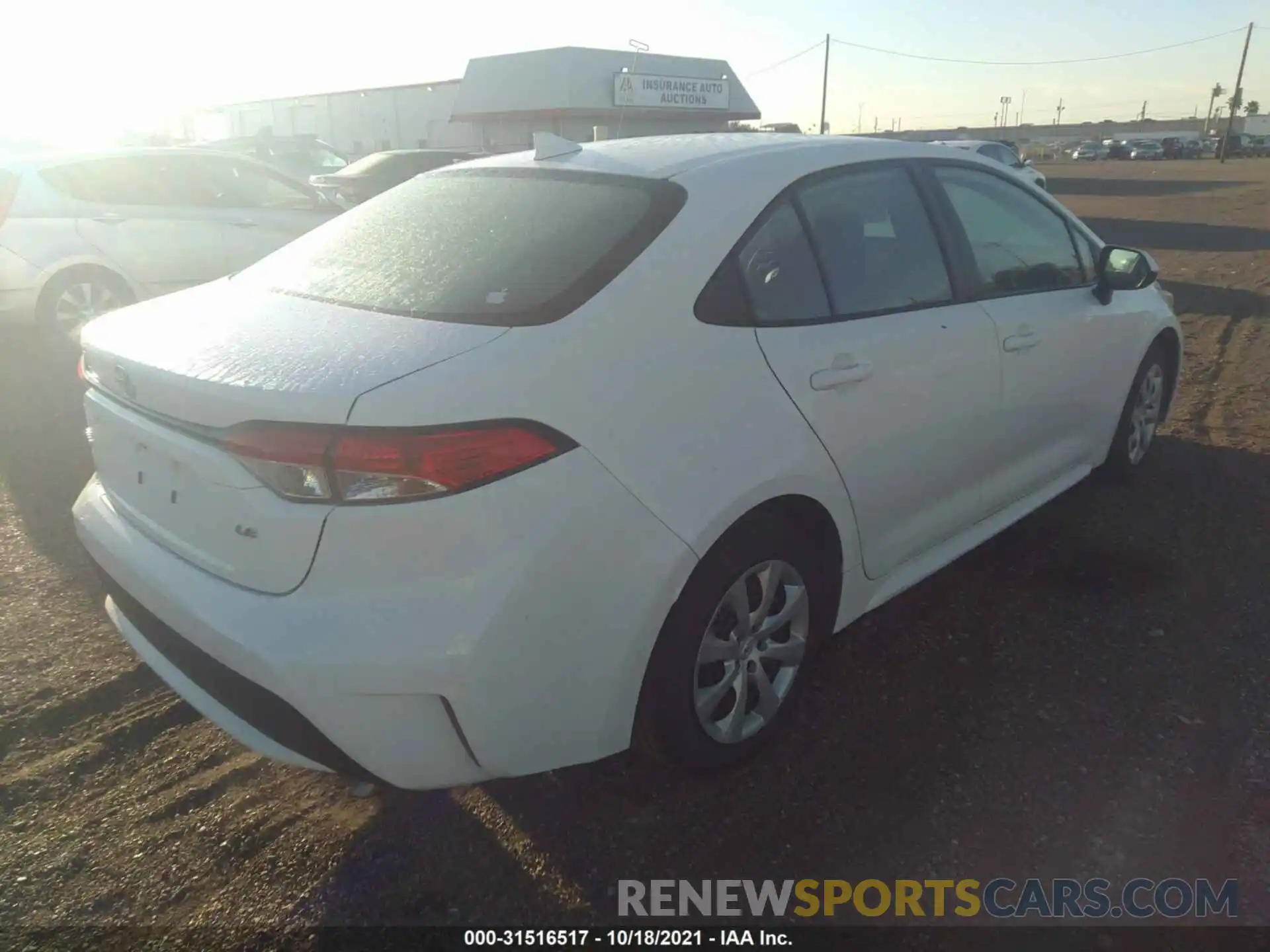 4 Photograph of a damaged car 5YFEPRAE8LP049554 TOYOTA COROLLA 2020