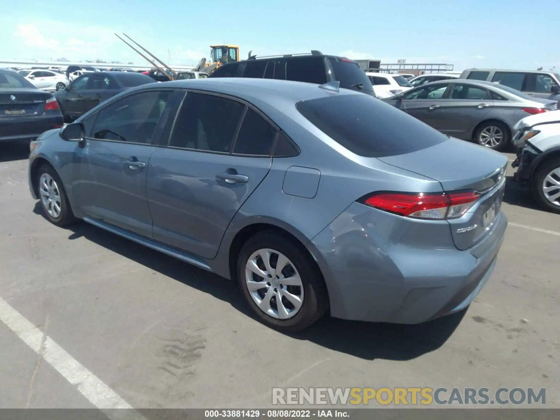 3 Photograph of a damaged car 5YFEPRAE8LP050865 TOYOTA COROLLA 2020