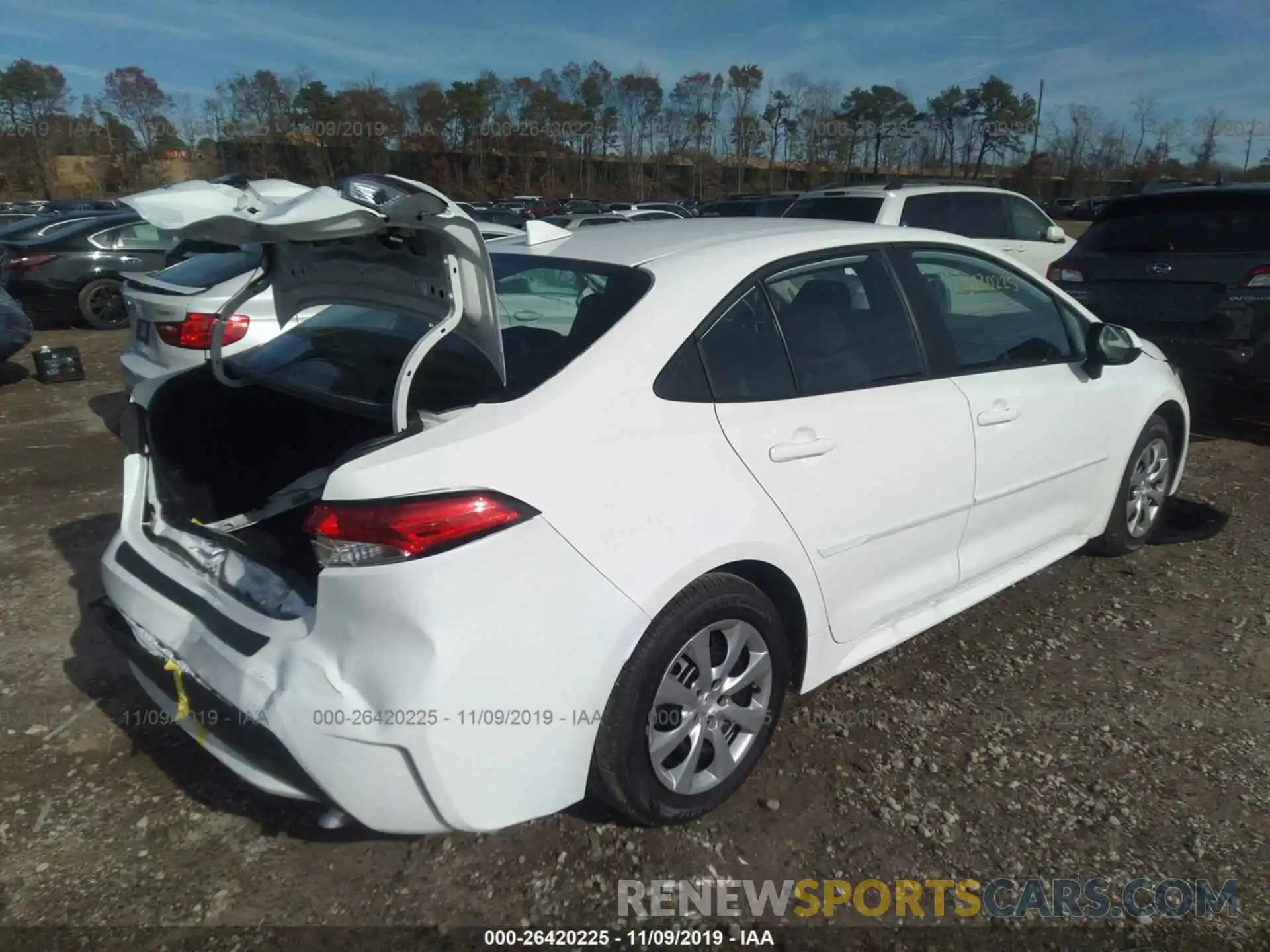 4 Photograph of a damaged car 5YFEPRAE8LP050896 TOYOTA COROLLA 2020