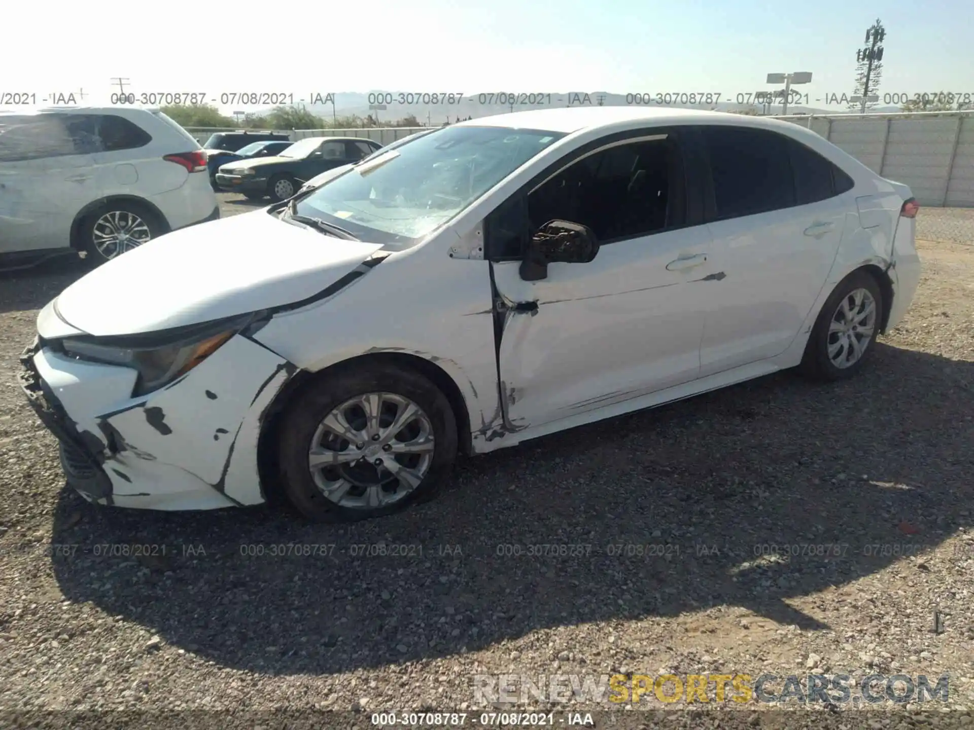 2 Photograph of a damaged car 5YFEPRAE8LP052423 TOYOTA COROLLA 2020