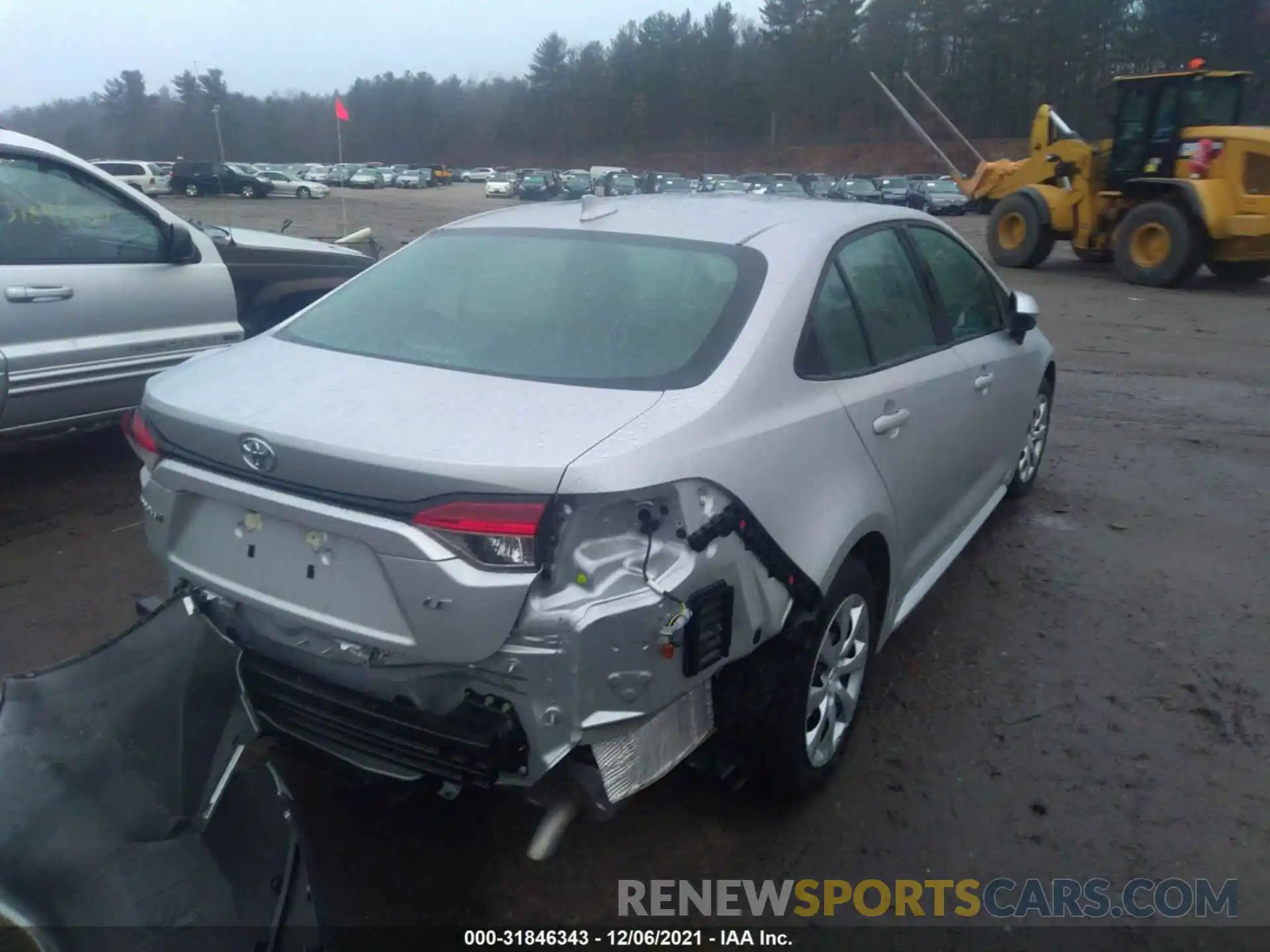 4 Photograph of a damaged car 5YFEPRAE8LP052874 TOYOTA COROLLA 2020