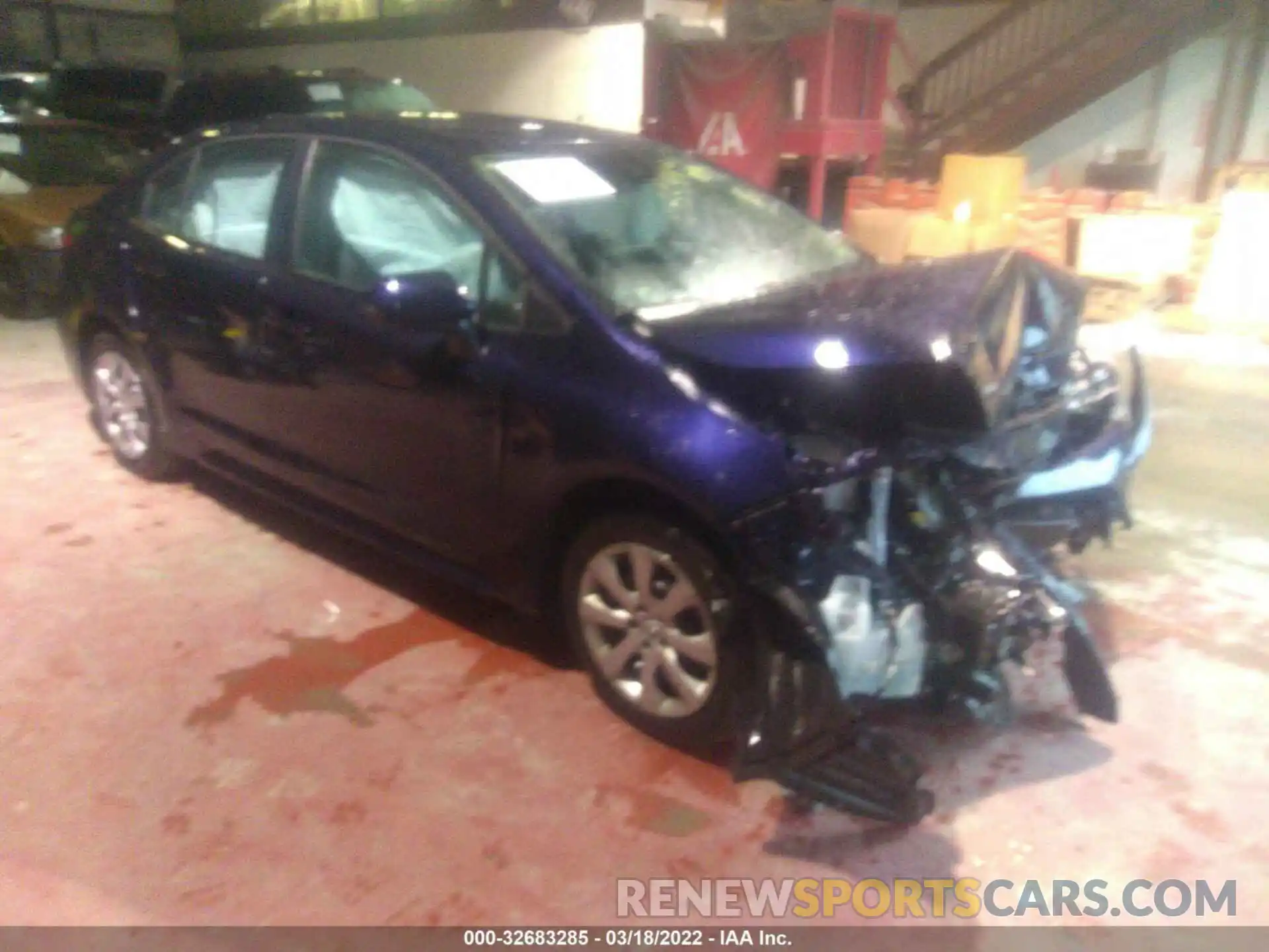 1 Photograph of a damaged car 5YFEPRAE8LP055449 TOYOTA COROLLA 2020