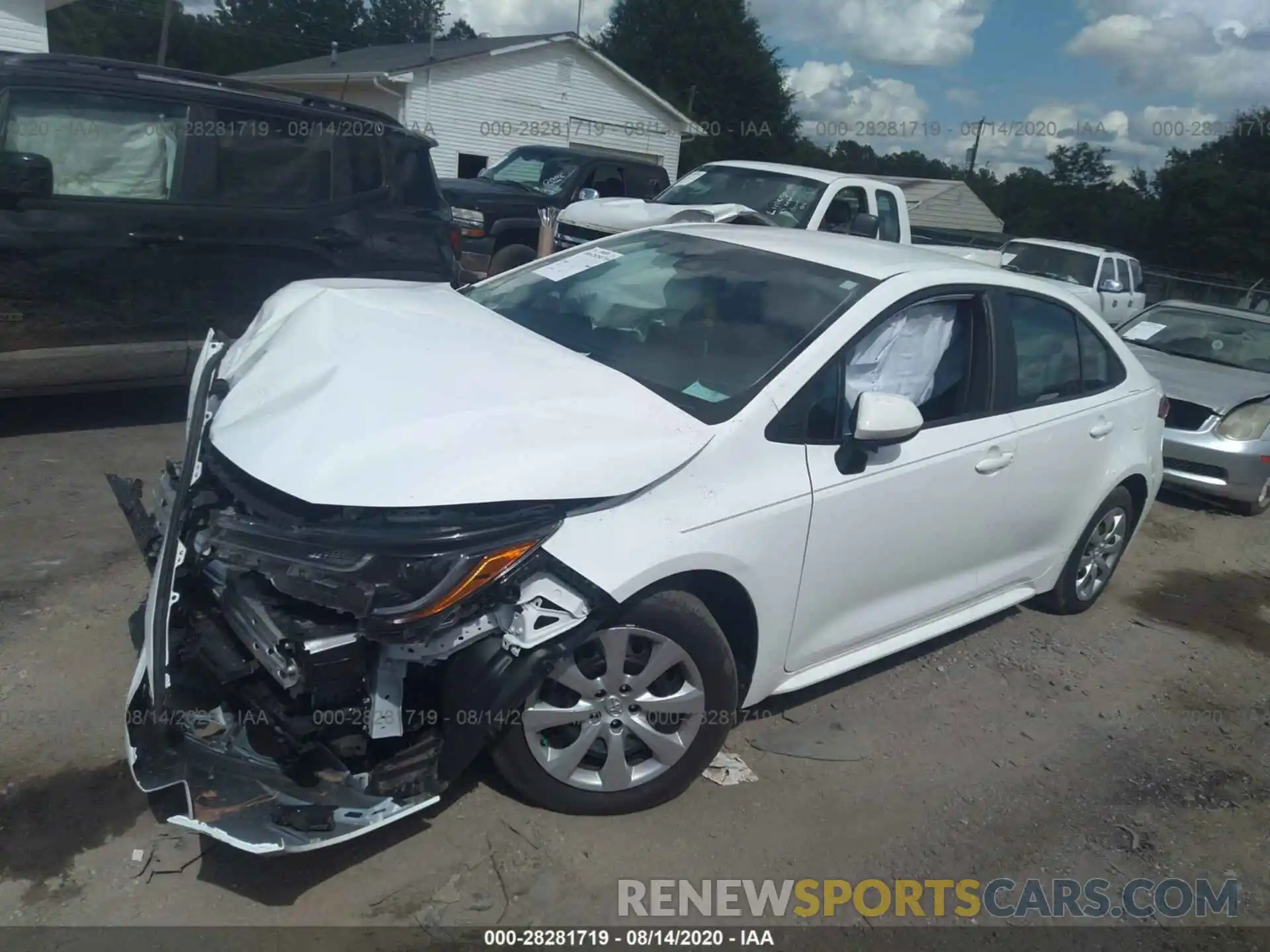 2 Photograph of a damaged car 5YFEPRAE8LP055869 TOYOTA COROLLA 2020