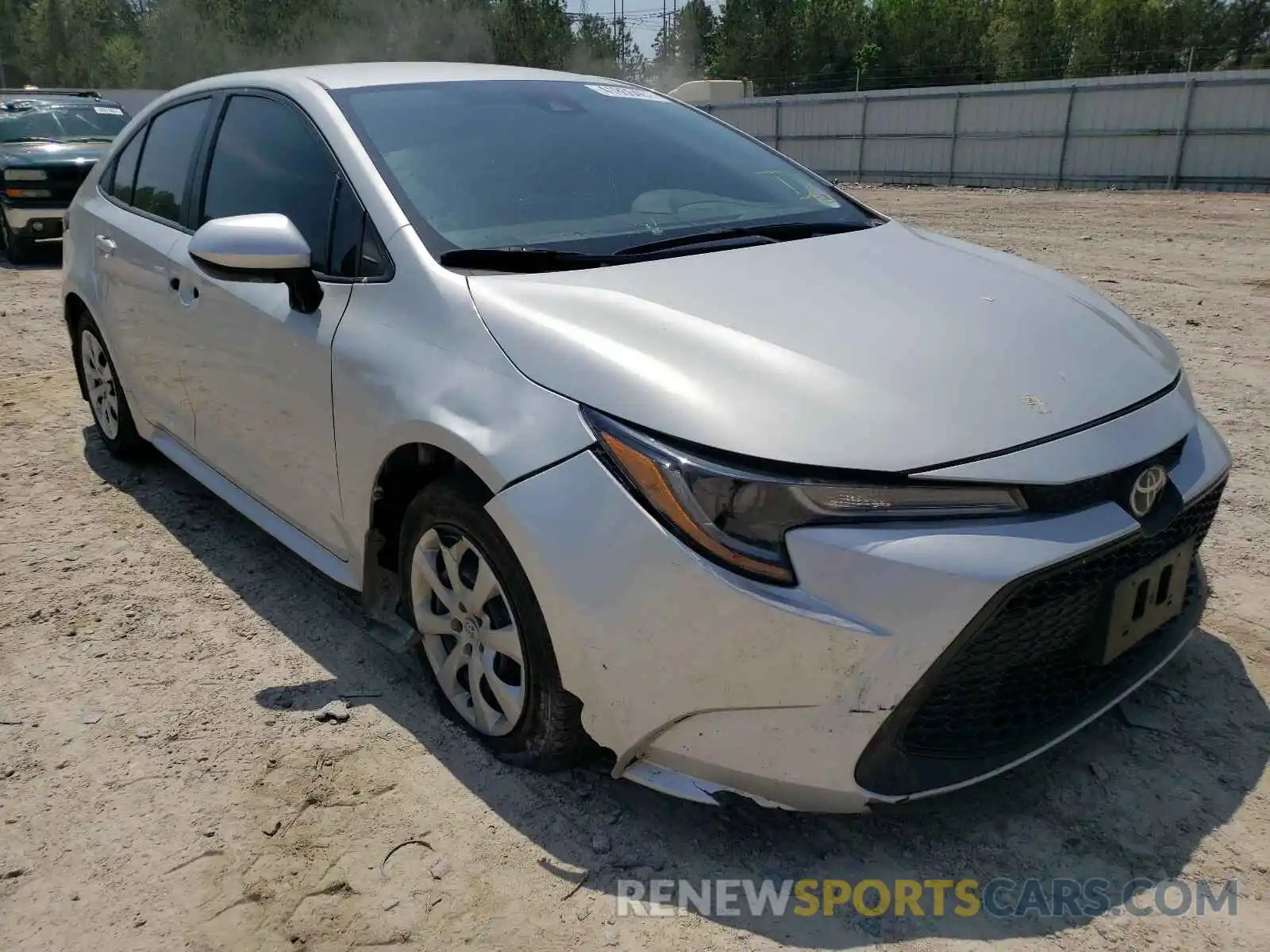 1 Photograph of a damaged car 5YFEPRAE8LP055984 TOYOTA COROLLA 2020