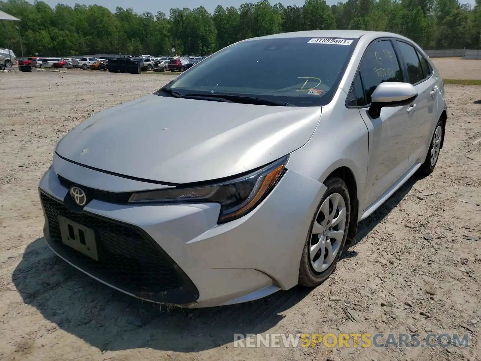 2 Photograph of a damaged car 5YFEPRAE8LP055984 TOYOTA COROLLA 2020