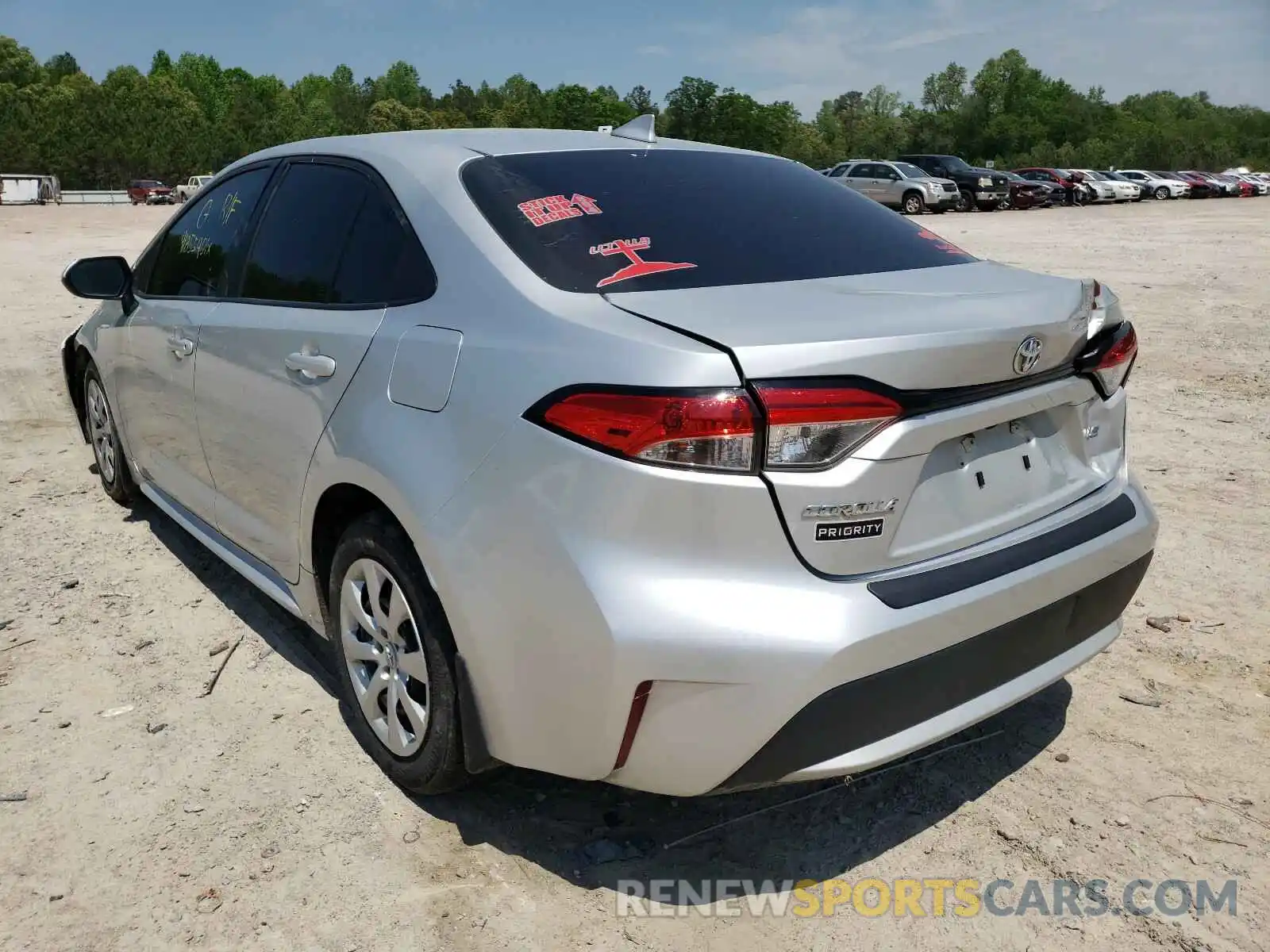 3 Photograph of a damaged car 5YFEPRAE8LP055984 TOYOTA COROLLA 2020