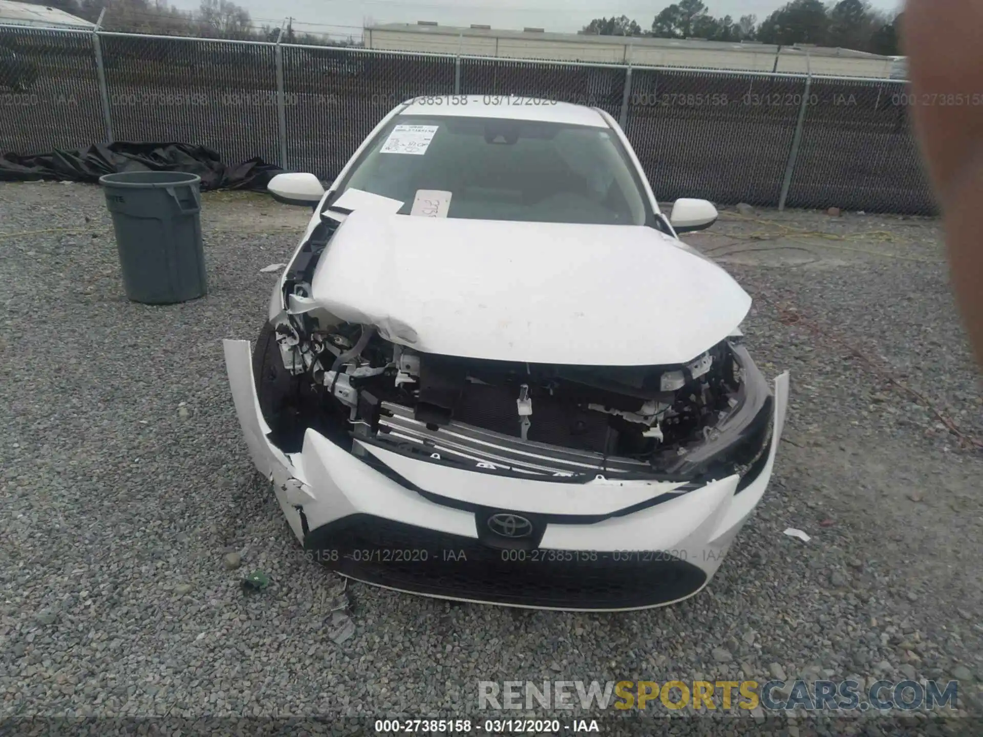 10 Photograph of a damaged car 5YFEPRAE8LP055998 TOYOTA COROLLA 2020