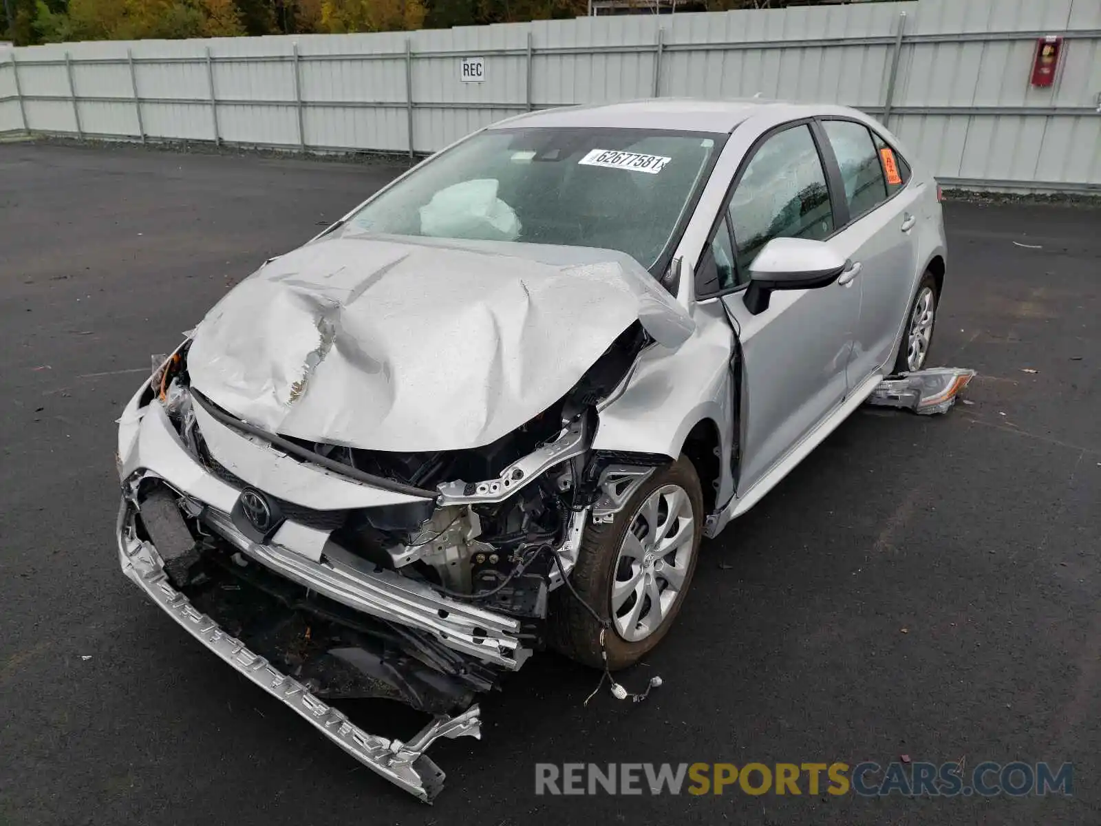 2 Photograph of a damaged car 5YFEPRAE8LP056794 TOYOTA COROLLA 2020