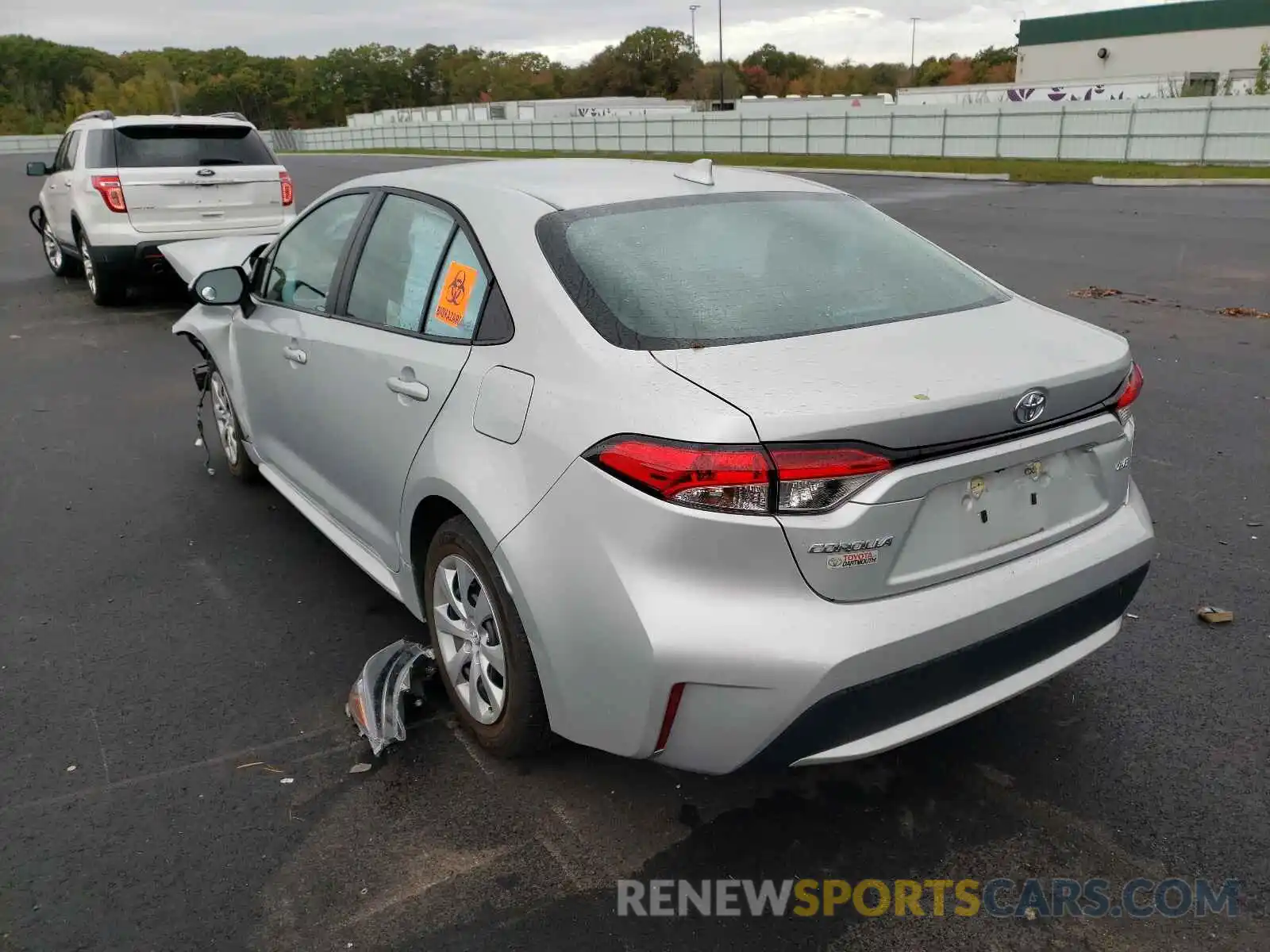 3 Photograph of a damaged car 5YFEPRAE8LP056794 TOYOTA COROLLA 2020