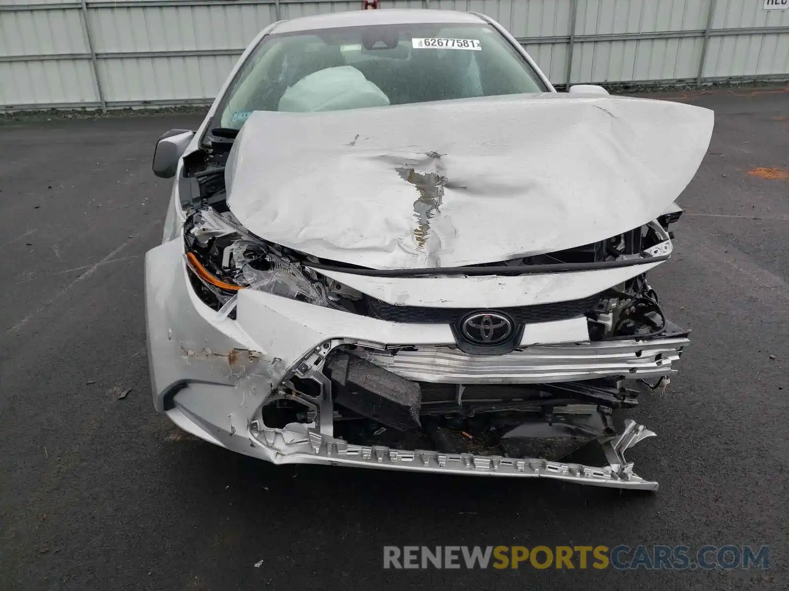 9 Photograph of a damaged car 5YFEPRAE8LP056794 TOYOTA COROLLA 2020