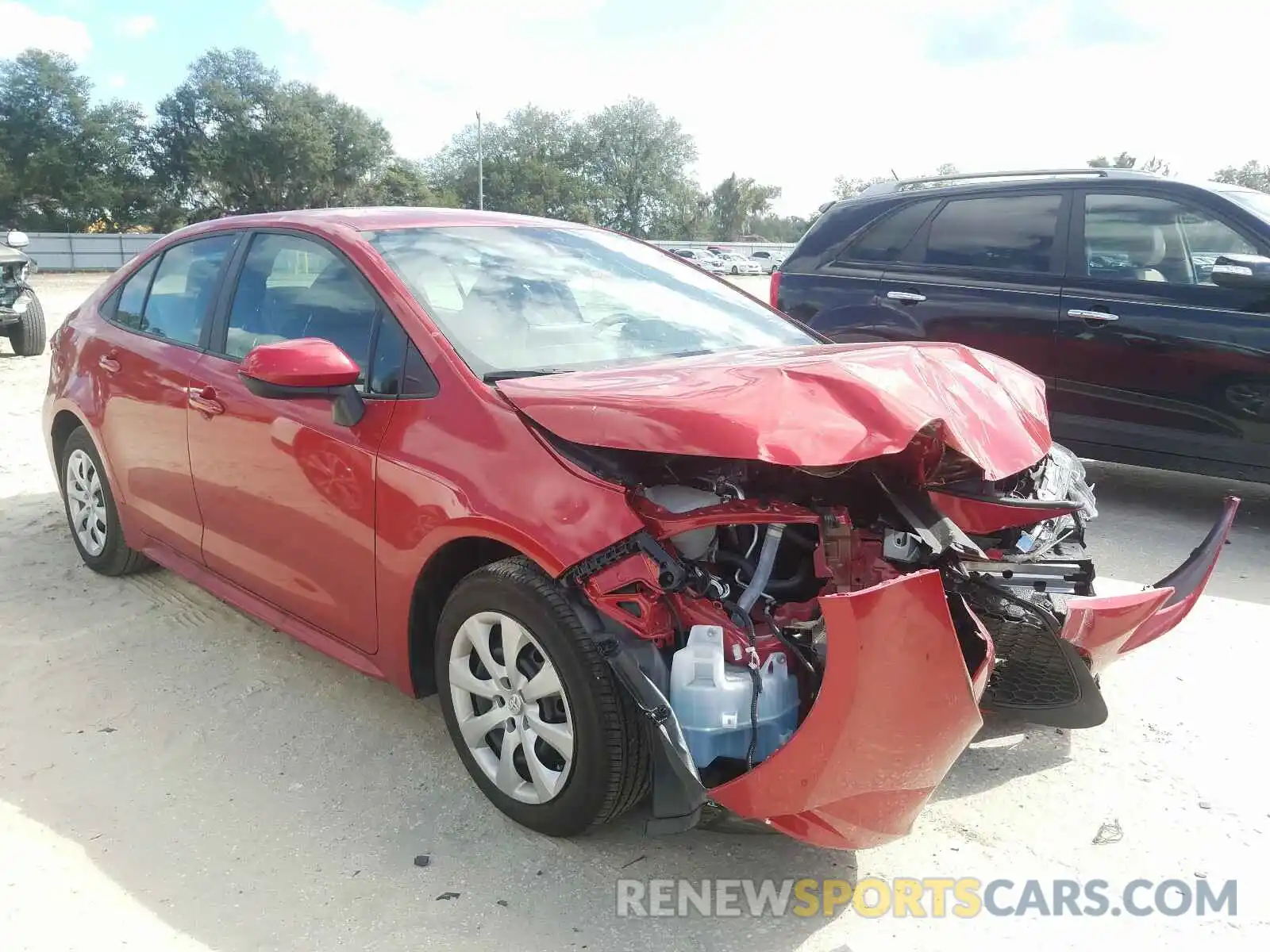 1 Photograph of a damaged car 5YFEPRAE8LP057251 TOYOTA COROLLA 2020