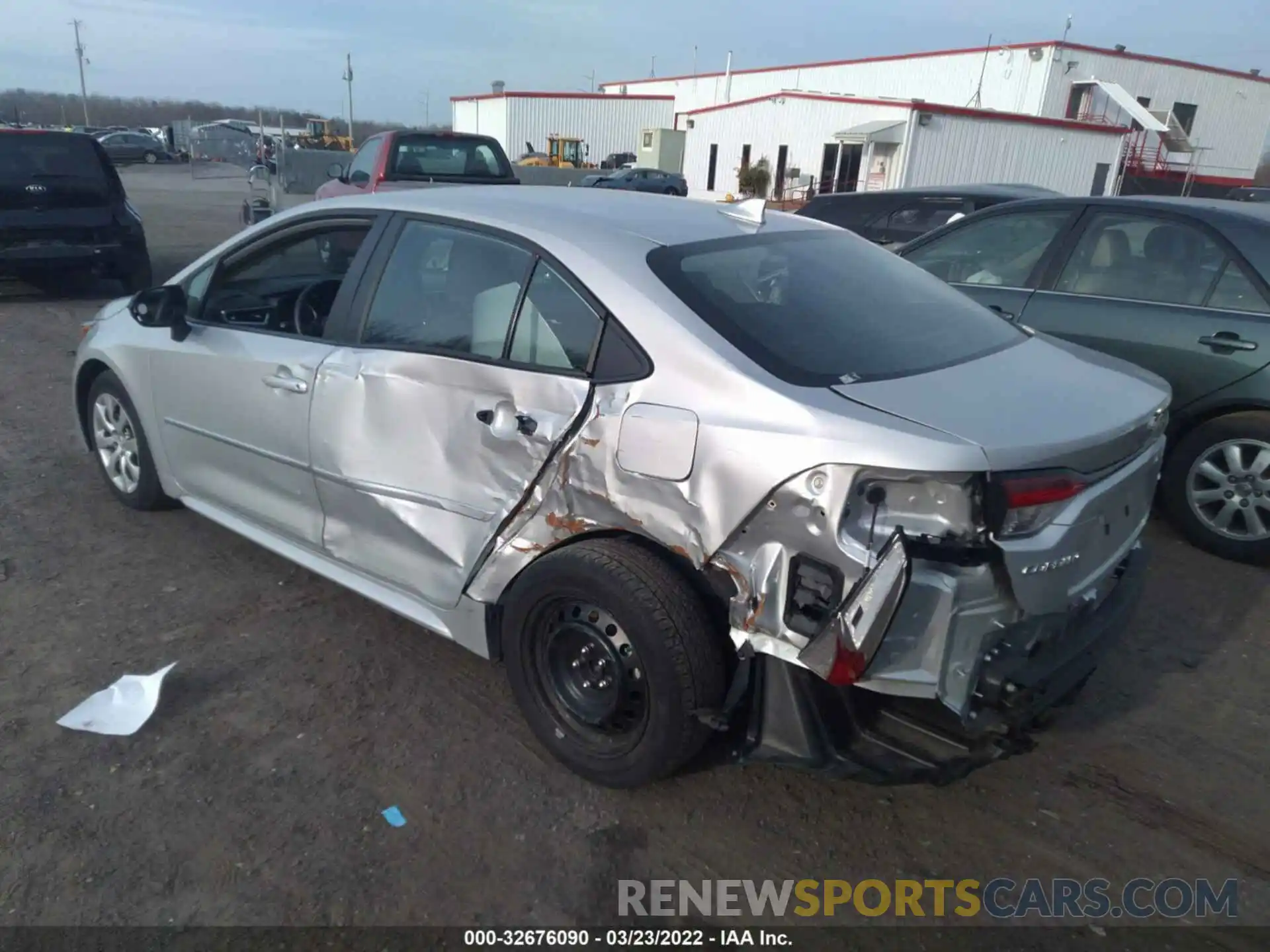 3 Photograph of a damaged car 5YFEPRAE8LP058349 TOYOTA COROLLA 2020