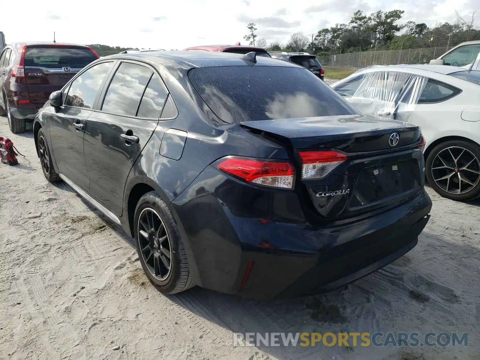 3 Photograph of a damaged car 5YFEPRAE8LP059243 TOYOTA COROLLA 2020