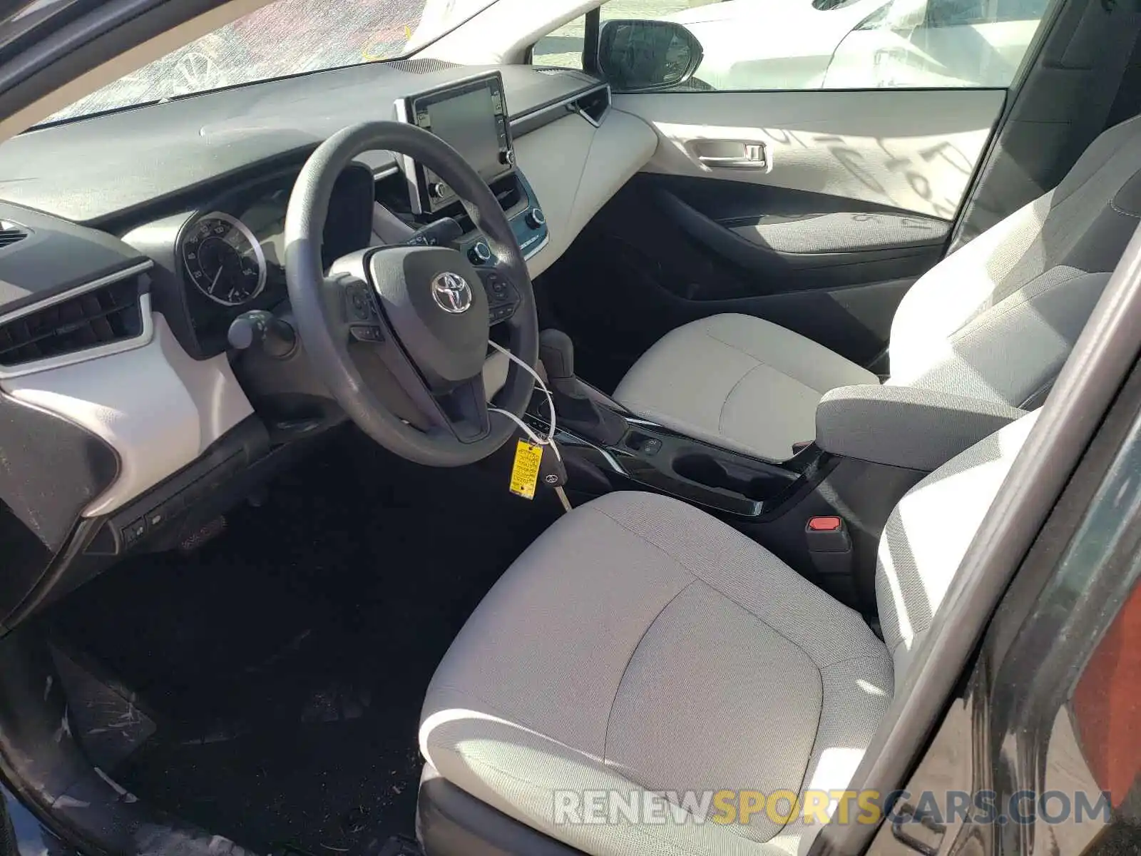 5 Photograph of a damaged car 5YFEPRAE8LP059243 TOYOTA COROLLA 2020