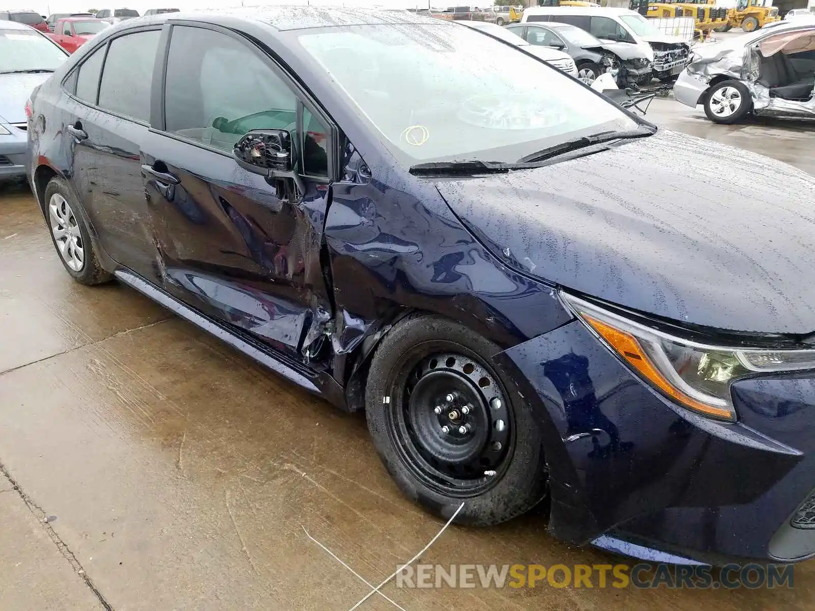 9 Photograph of a damaged car 5YFEPRAE8LP059758 TOYOTA COROLLA 2020