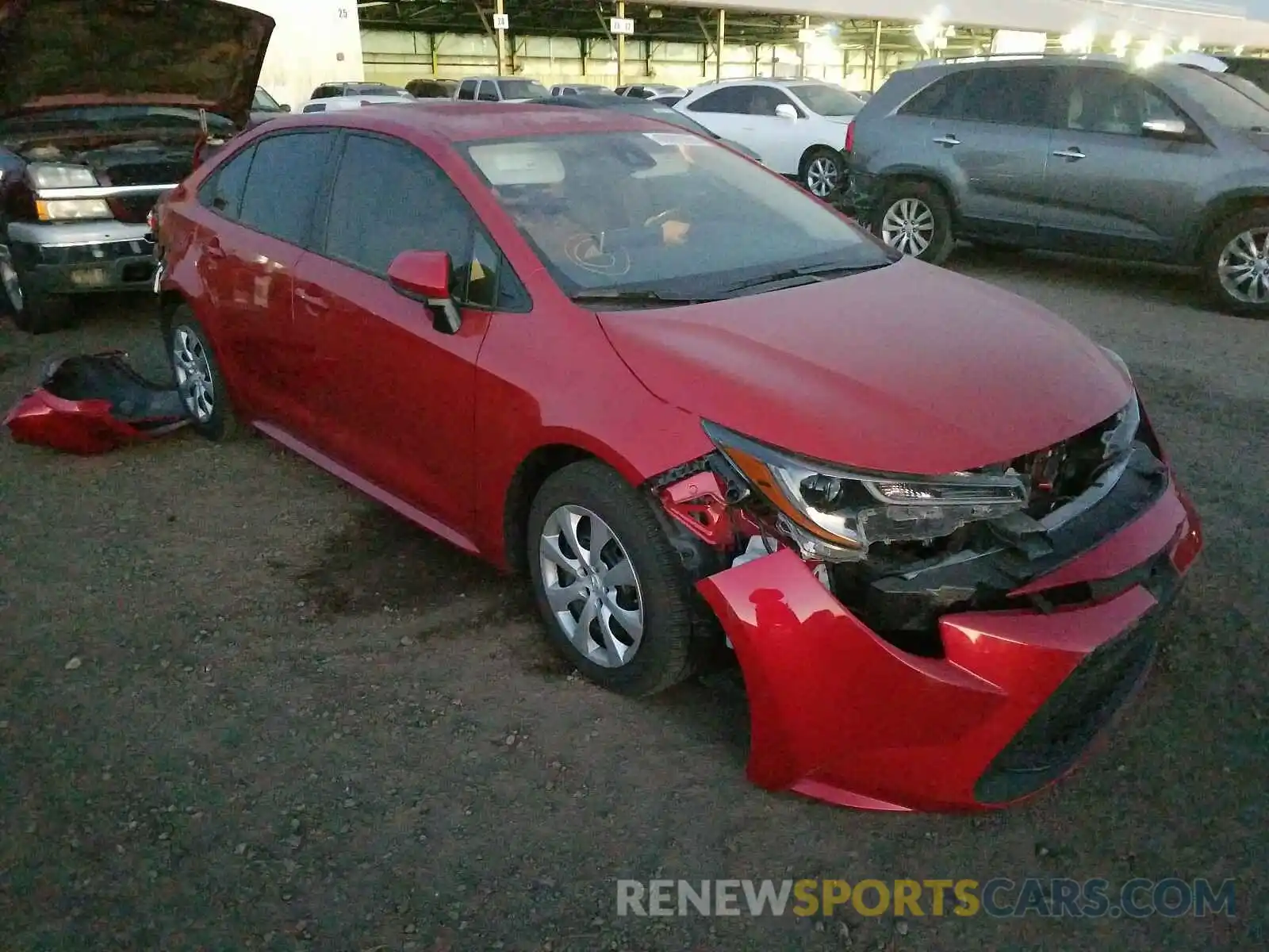 1 Photograph of a damaged car 5YFEPRAE8LP060893 TOYOTA COROLLA 2020