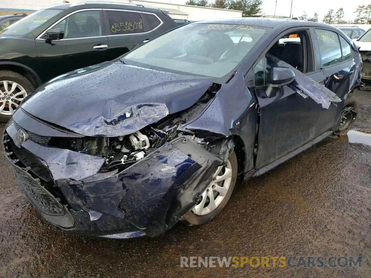 2 Photograph of a damaged car 5YFEPRAE8LP061266 TOYOTA COROLLA 2020