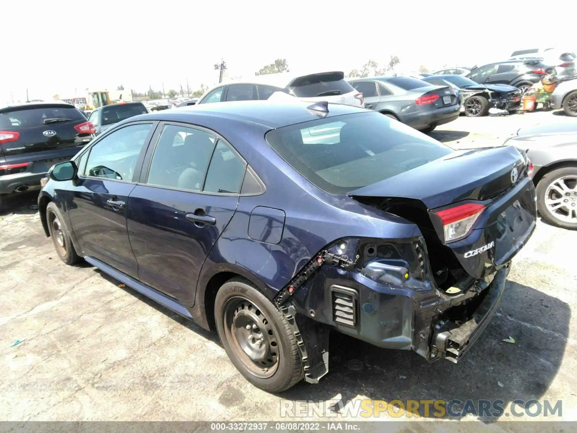 3 Photograph of a damaged car 5YFEPRAE8LP062238 TOYOTA COROLLA 2020