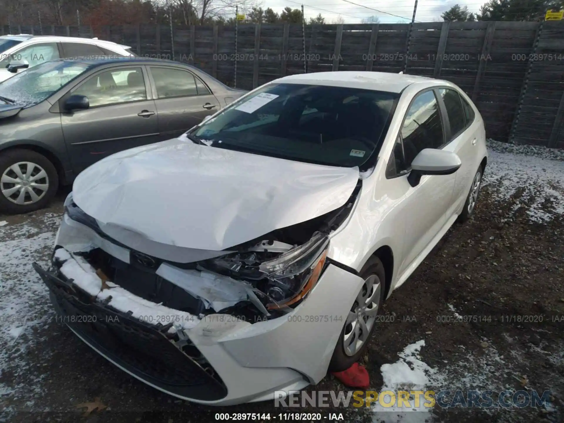 2 Photograph of a damaged car 5YFEPRAE8LP062384 TOYOTA COROLLA 2020