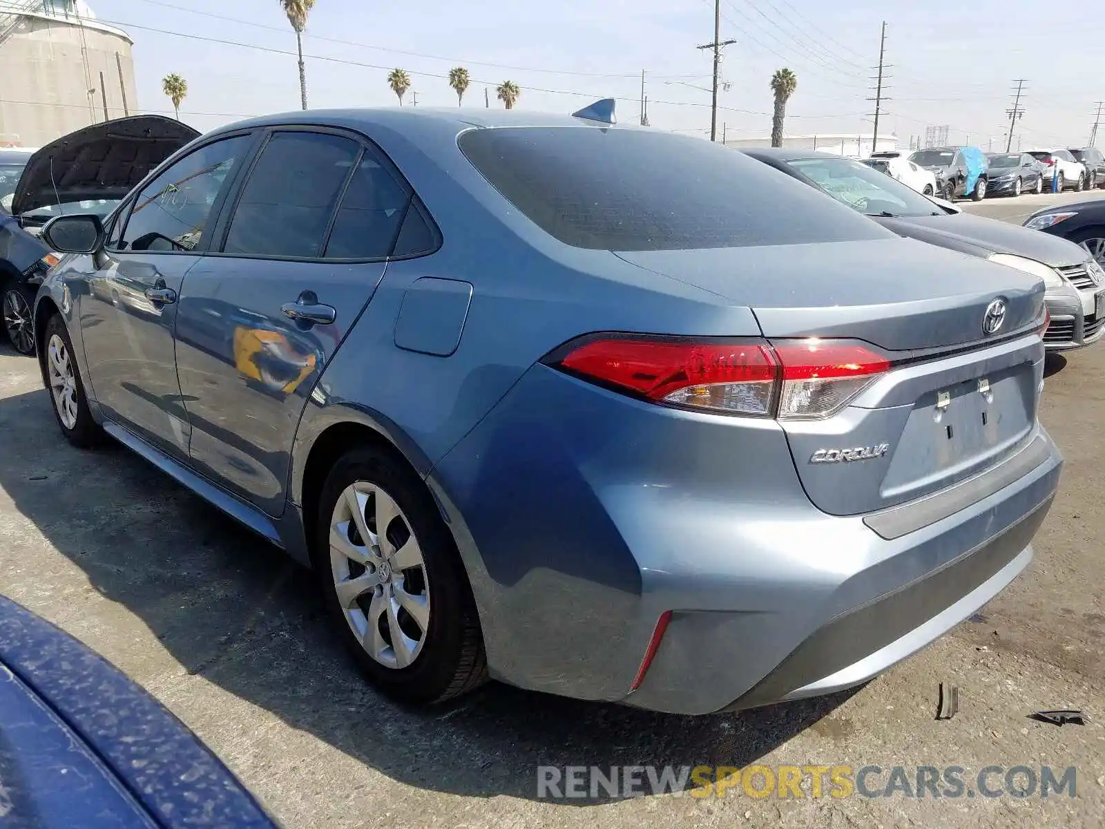 3 Photograph of a damaged car 5YFEPRAE8LP062577 TOYOTA COROLLA 2020