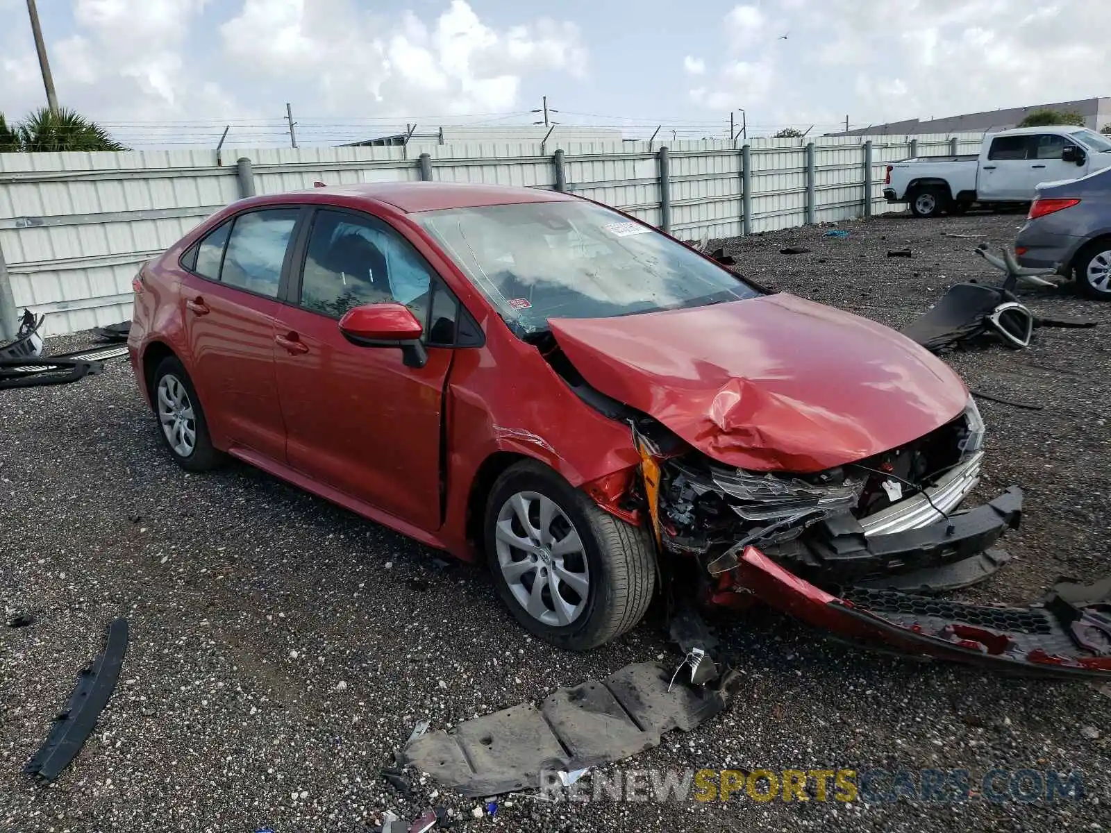 1 Photograph of a damaged car 5YFEPRAE8LP064300 TOYOTA COROLLA 2020