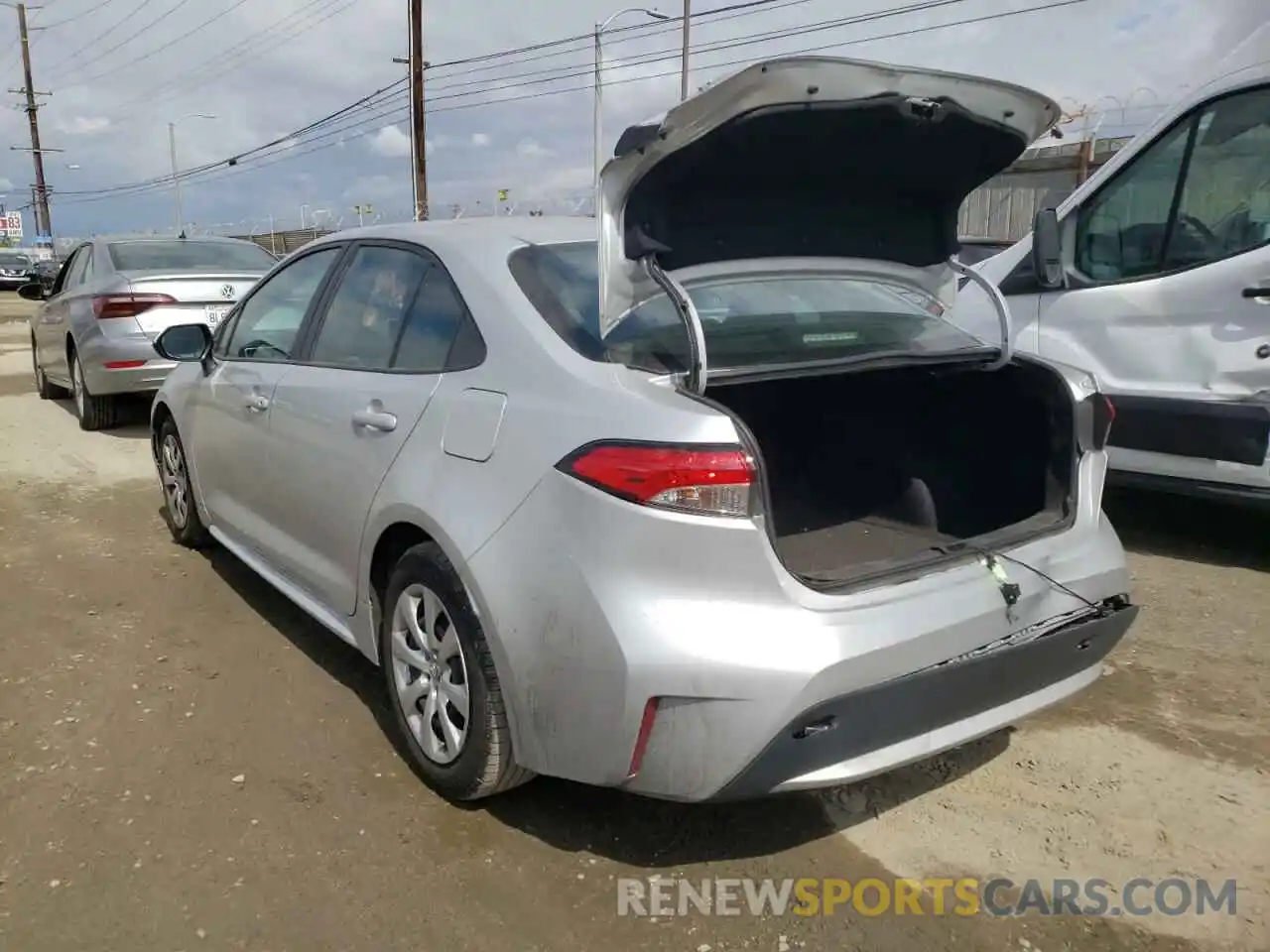 3 Photograph of a damaged car 5YFEPRAE8LP065253 TOYOTA COROLLA 2020