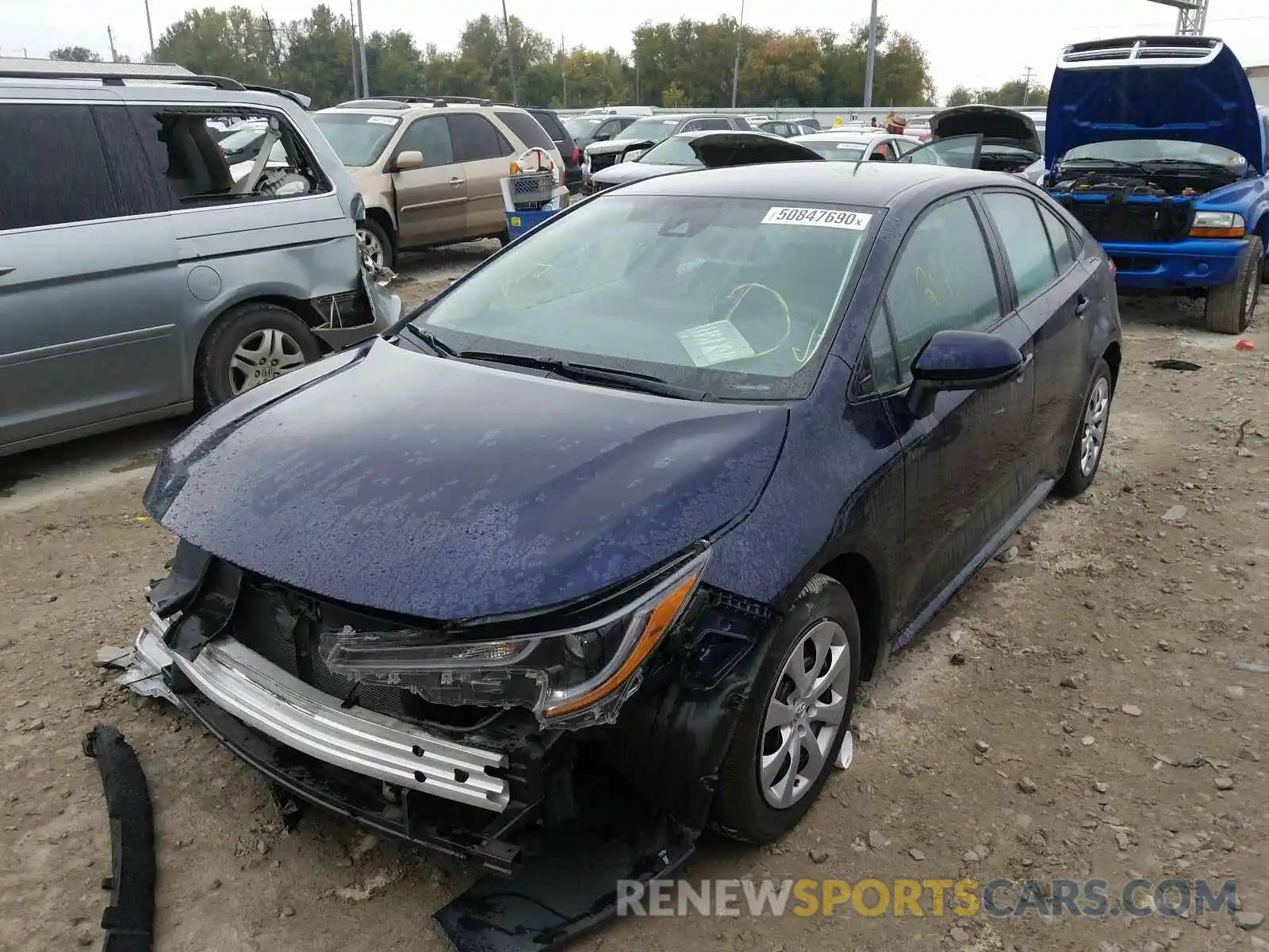 2 Photograph of a damaged car 5YFEPRAE8LP065950 TOYOTA COROLLA 2020