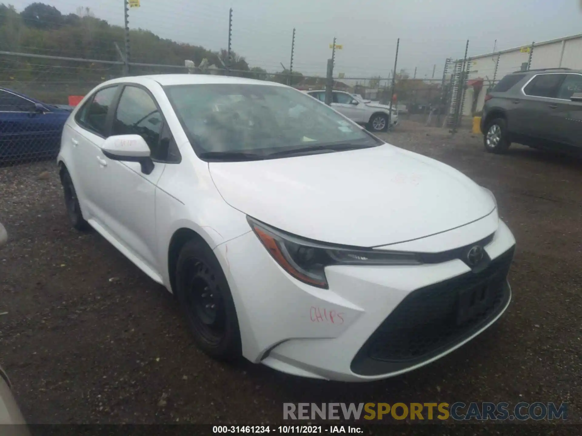 1 Photograph of a damaged car 5YFEPRAE8LP066113 TOYOTA COROLLA 2020