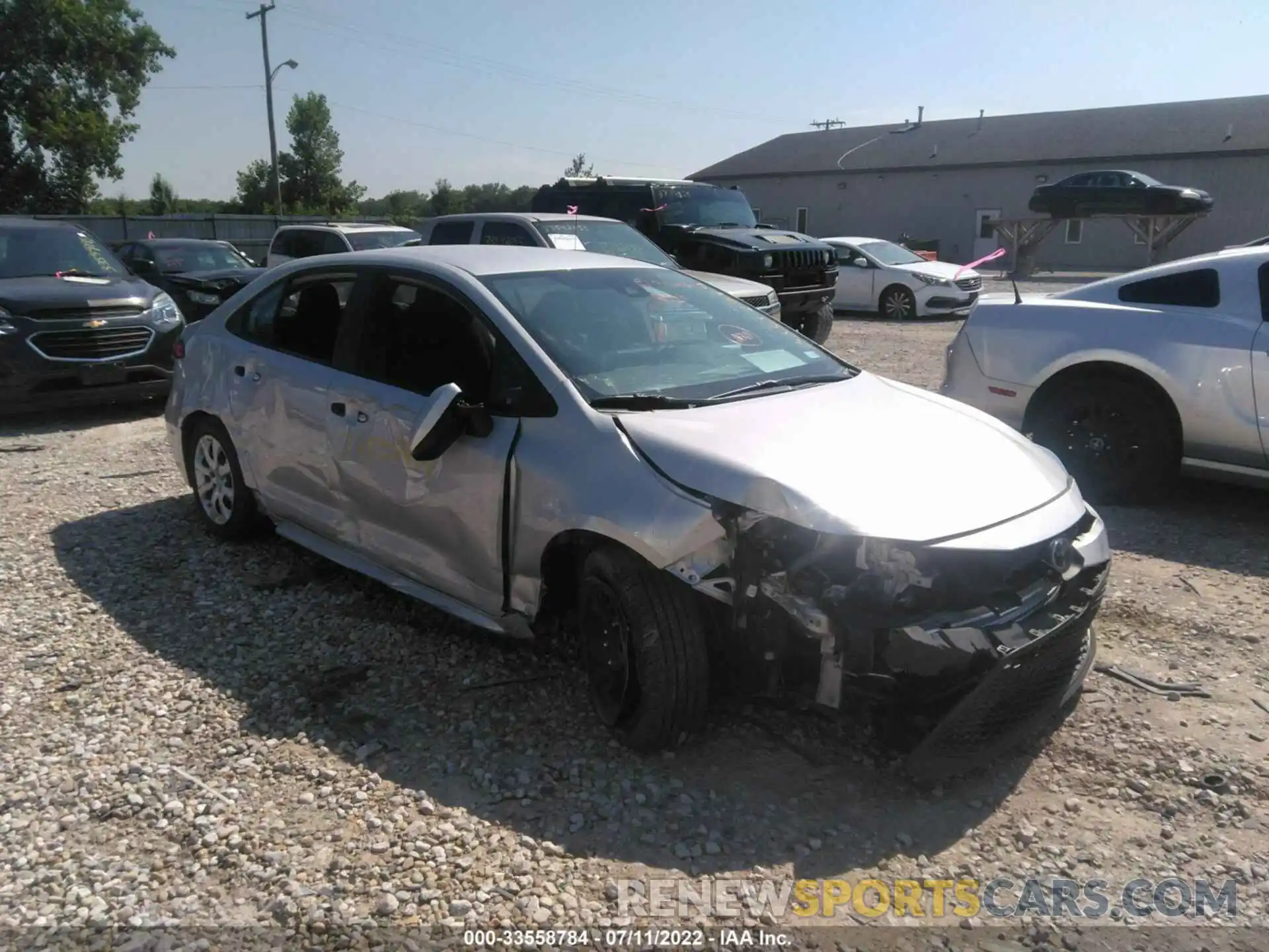 1 Photograph of a damaged car 5YFEPRAE8LP066564 TOYOTA COROLLA 2020