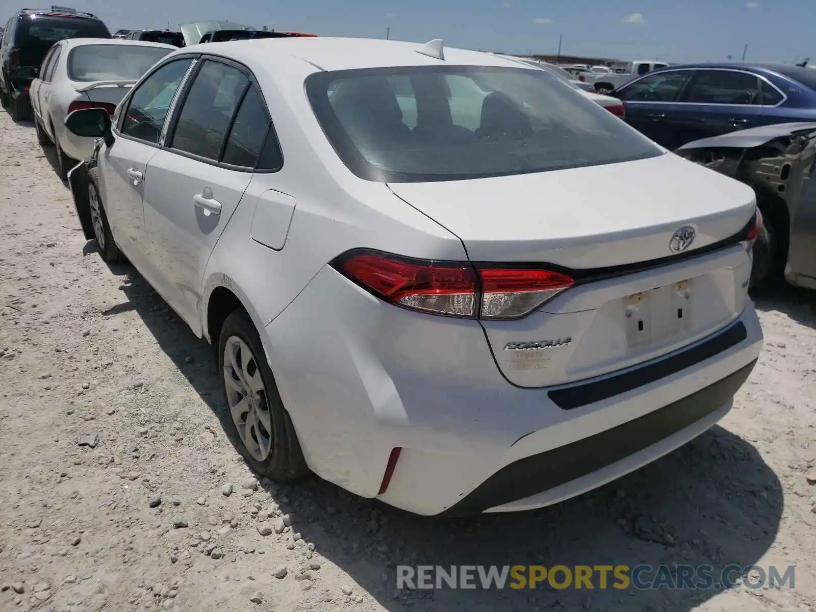 3 Photograph of a damaged car 5YFEPRAE8LP066838 TOYOTA COROLLA 2020