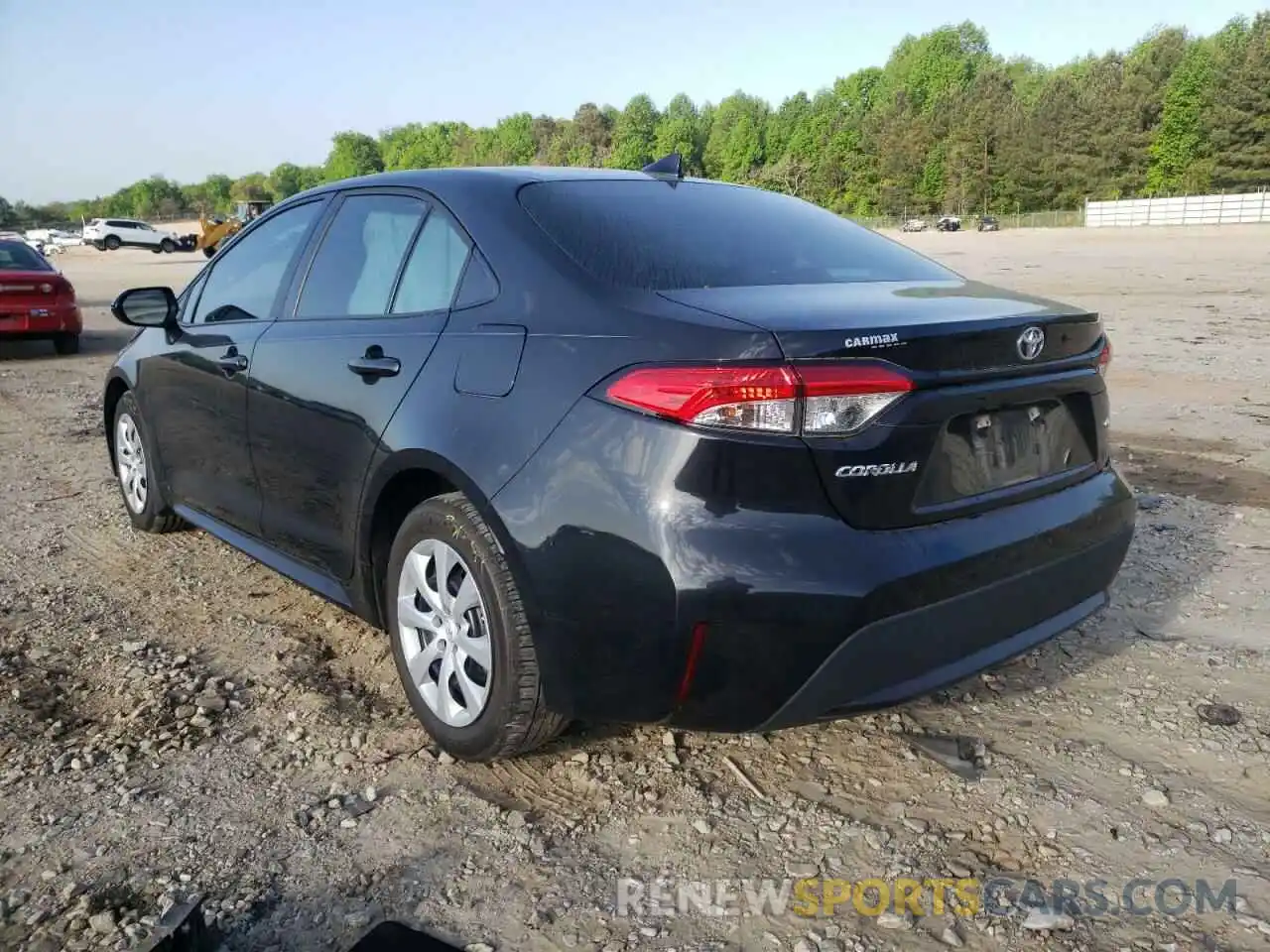 3 Photograph of a damaged car 5YFEPRAE8LP069142 TOYOTA COROLLA 2020