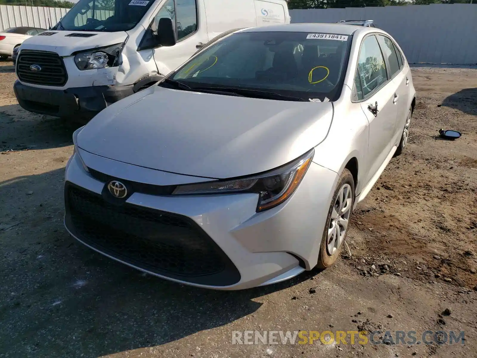 2 Photograph of a damaged car 5YFEPRAE8LP069335 TOYOTA COROLLA 2020