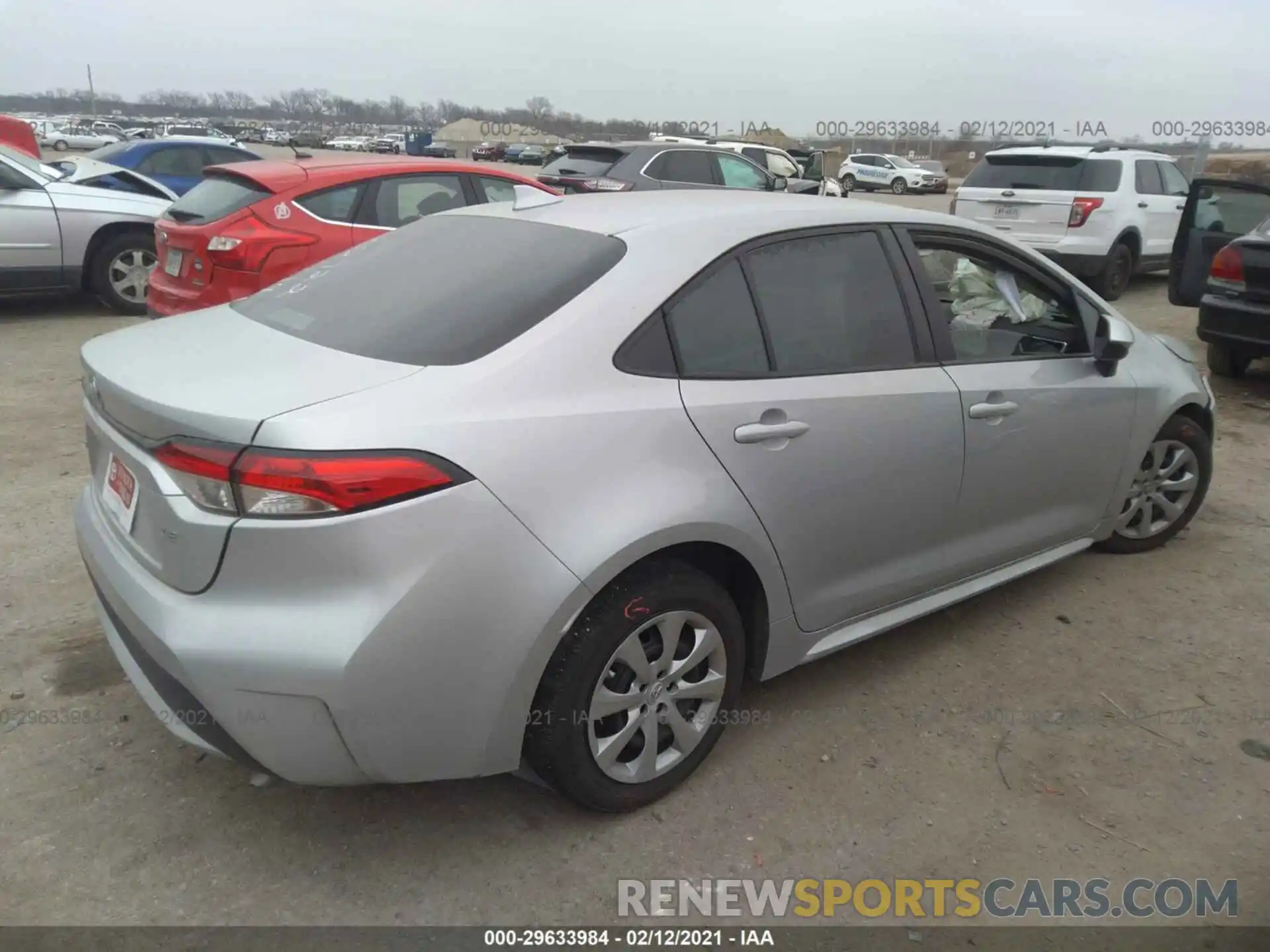 4 Photograph of a damaged car 5YFEPRAE8LP069917 TOYOTA COROLLA 2020