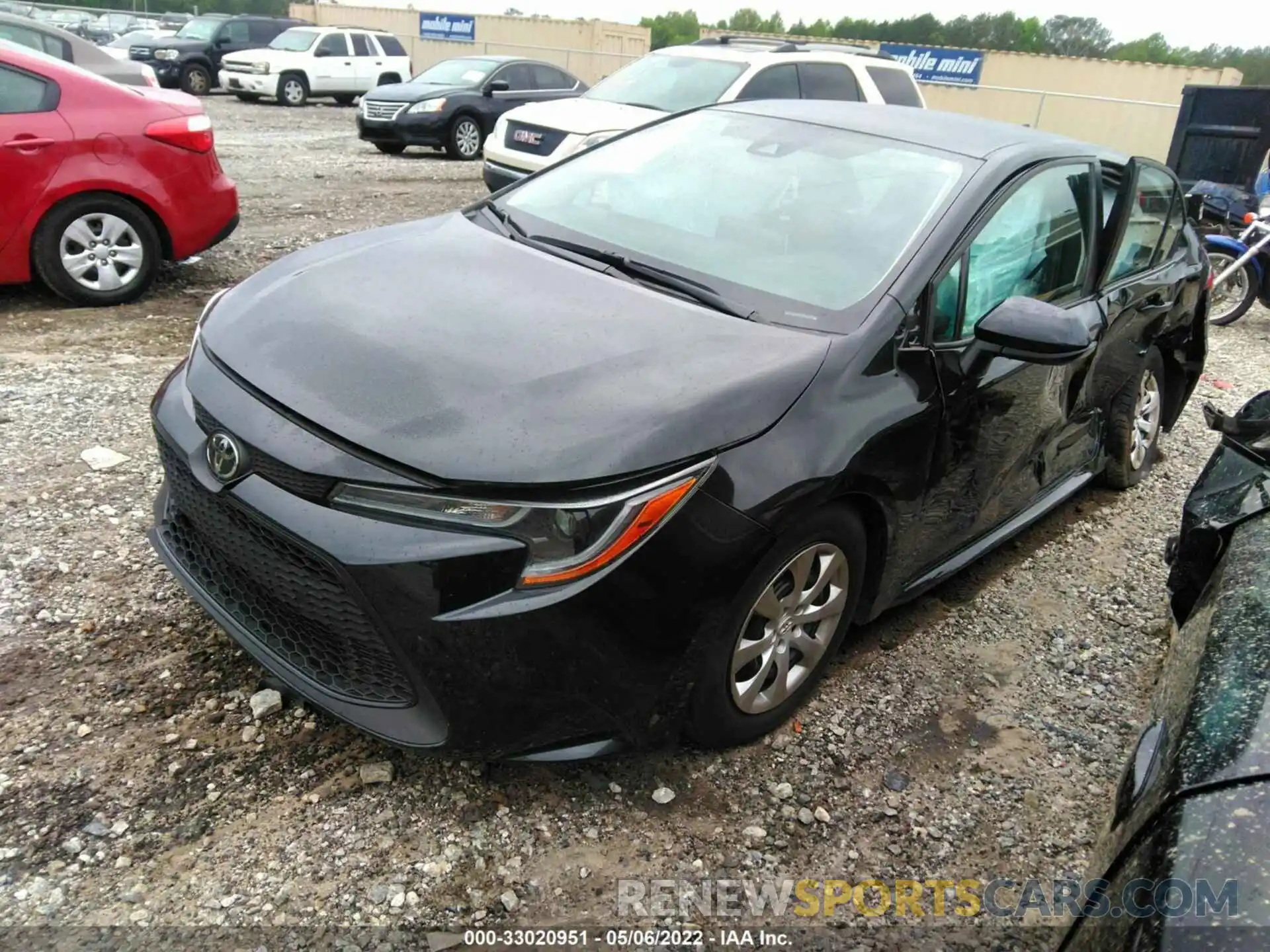 2 Photograph of a damaged car 5YFEPRAE8LP070677 TOYOTA COROLLA 2020