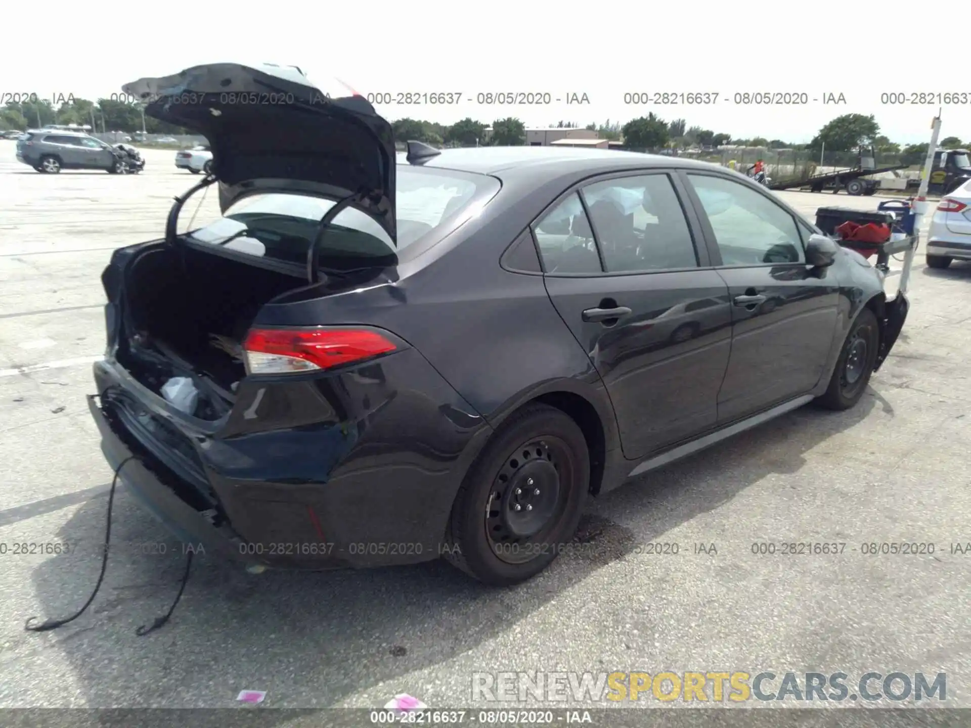 4 Photograph of a damaged car 5YFEPRAE8LP070873 TOYOTA COROLLA 2020