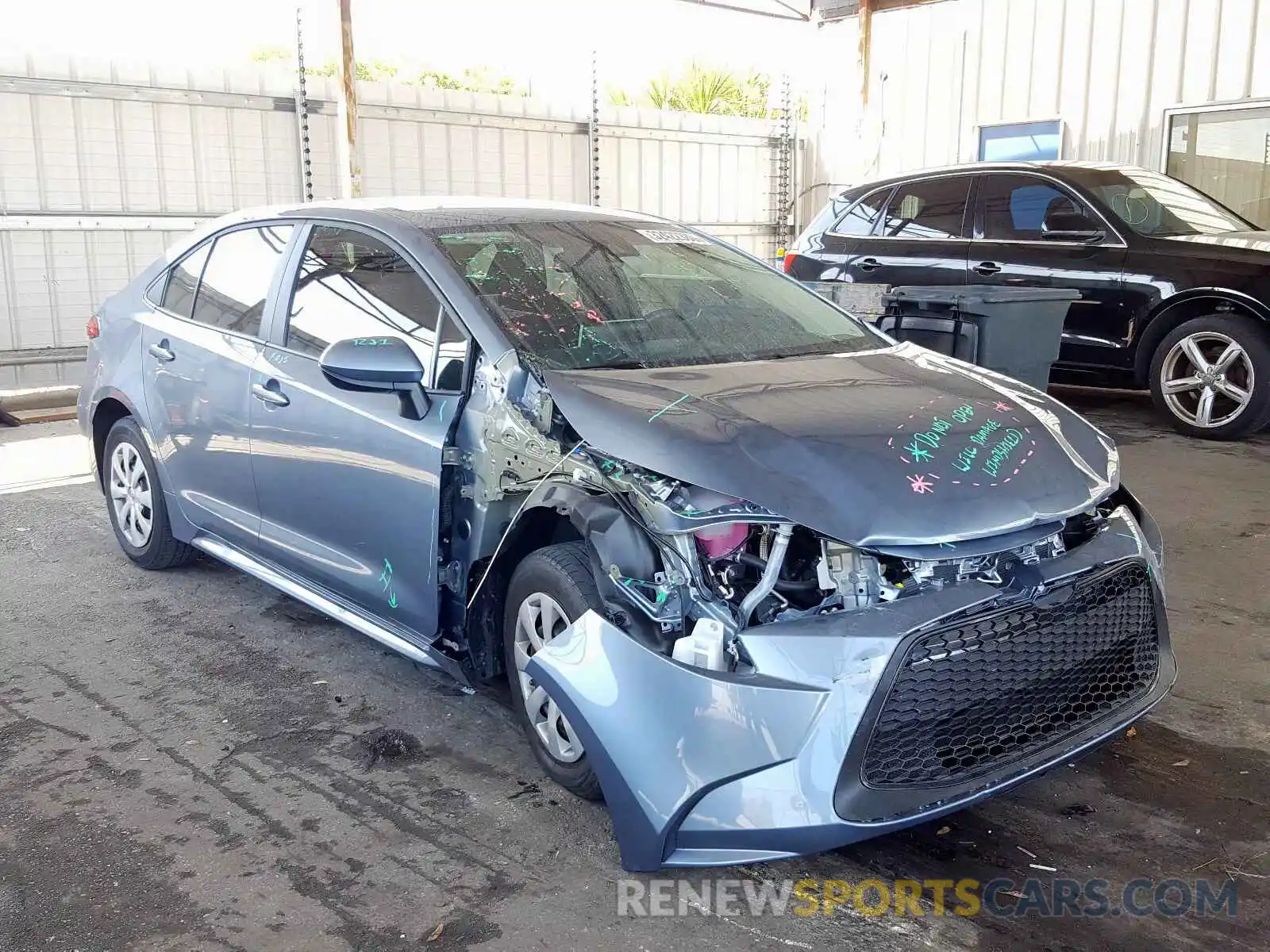 1 Photograph of a damaged car 5YFEPRAE8LP072140 TOYOTA COROLLA 2020